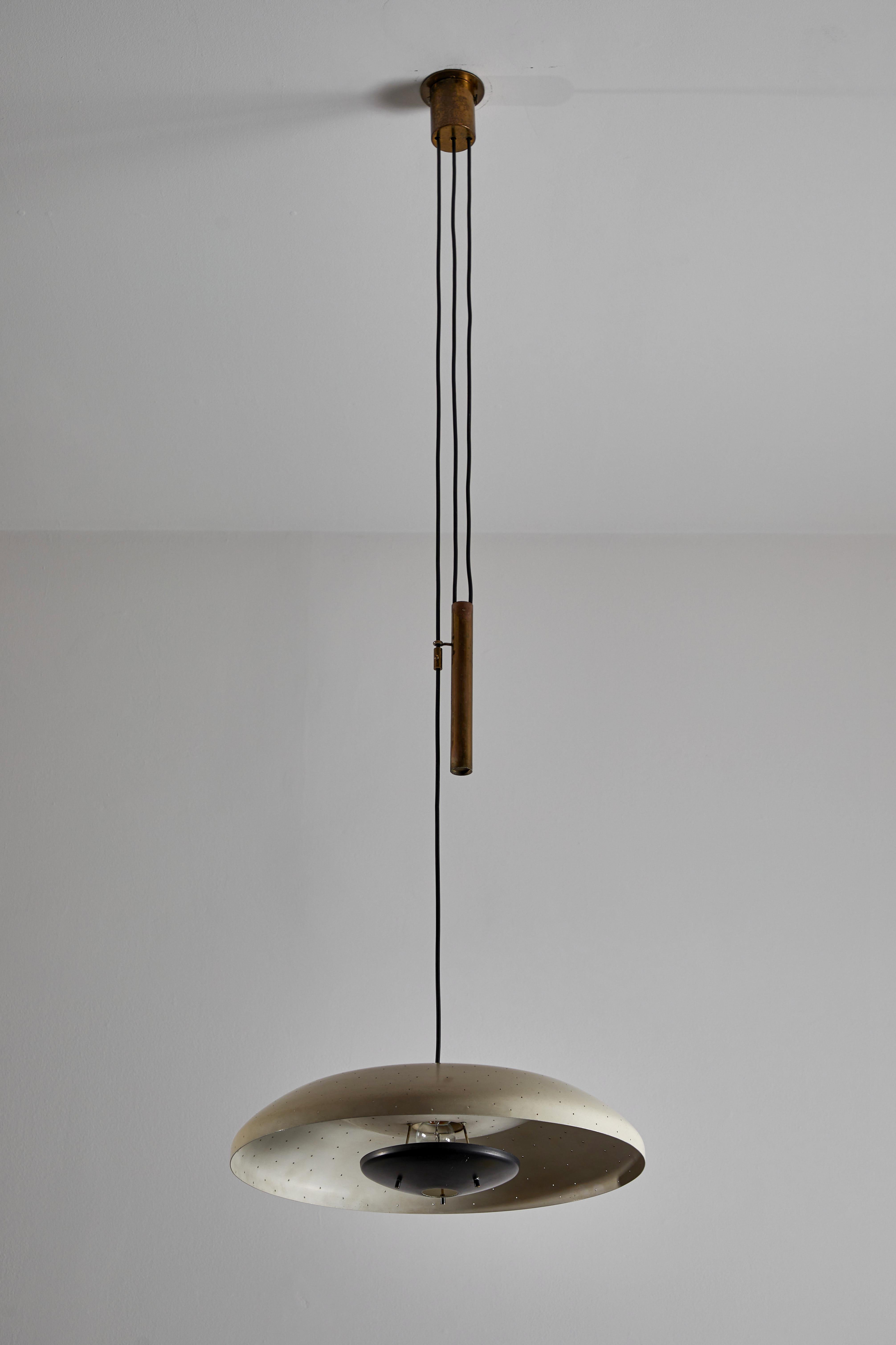 Rare Model 2069 Counterweight Suspension Light by Gino Sarfatti for Arteluce 8