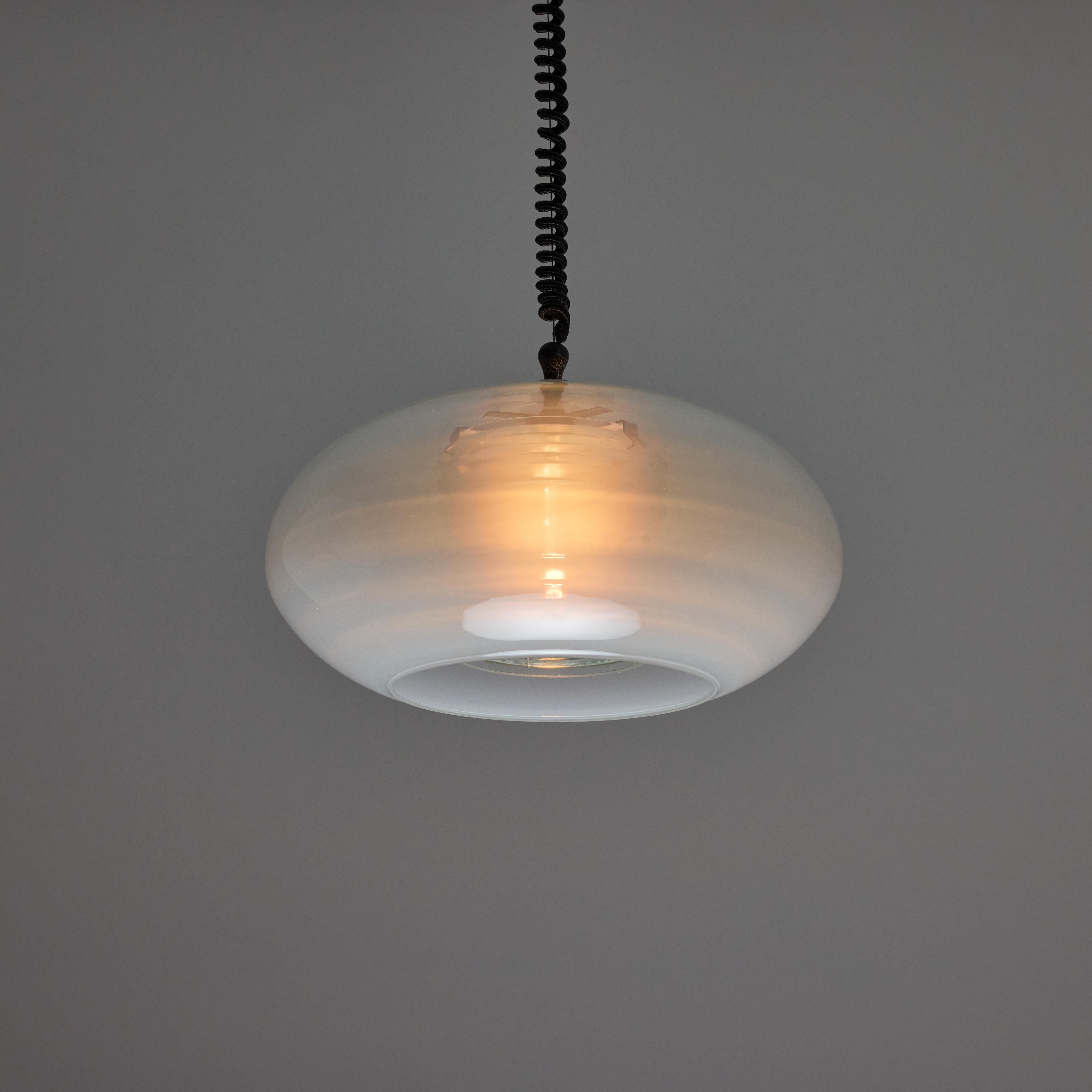 Mid-Century Modern Rare Model 2119 Ceiling Light by Gino Sarfatti for Oluce For Sale