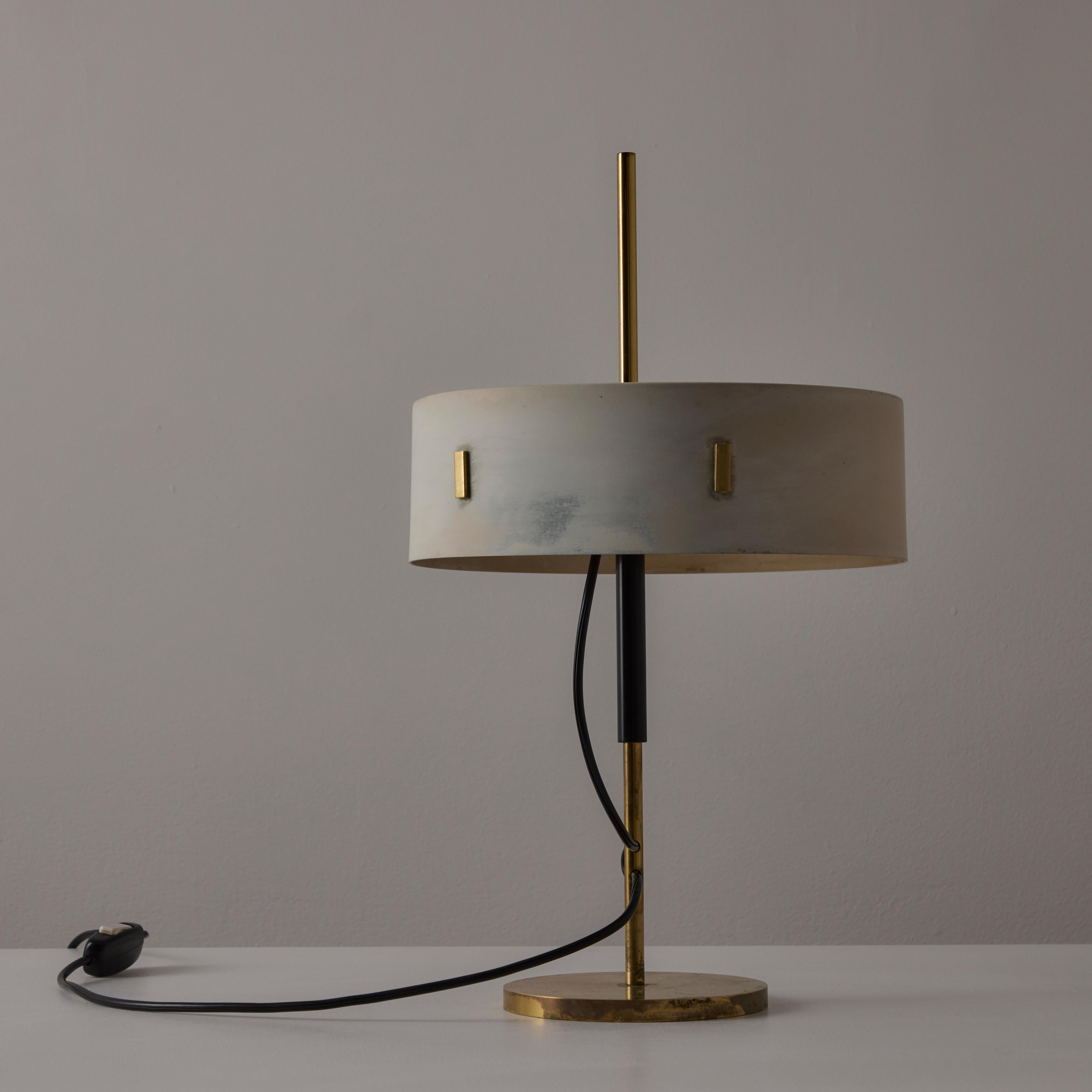 Rare Model 243 Table Lamp by Angelo Ostuni and Renato Forti for Oluce For Sale 3