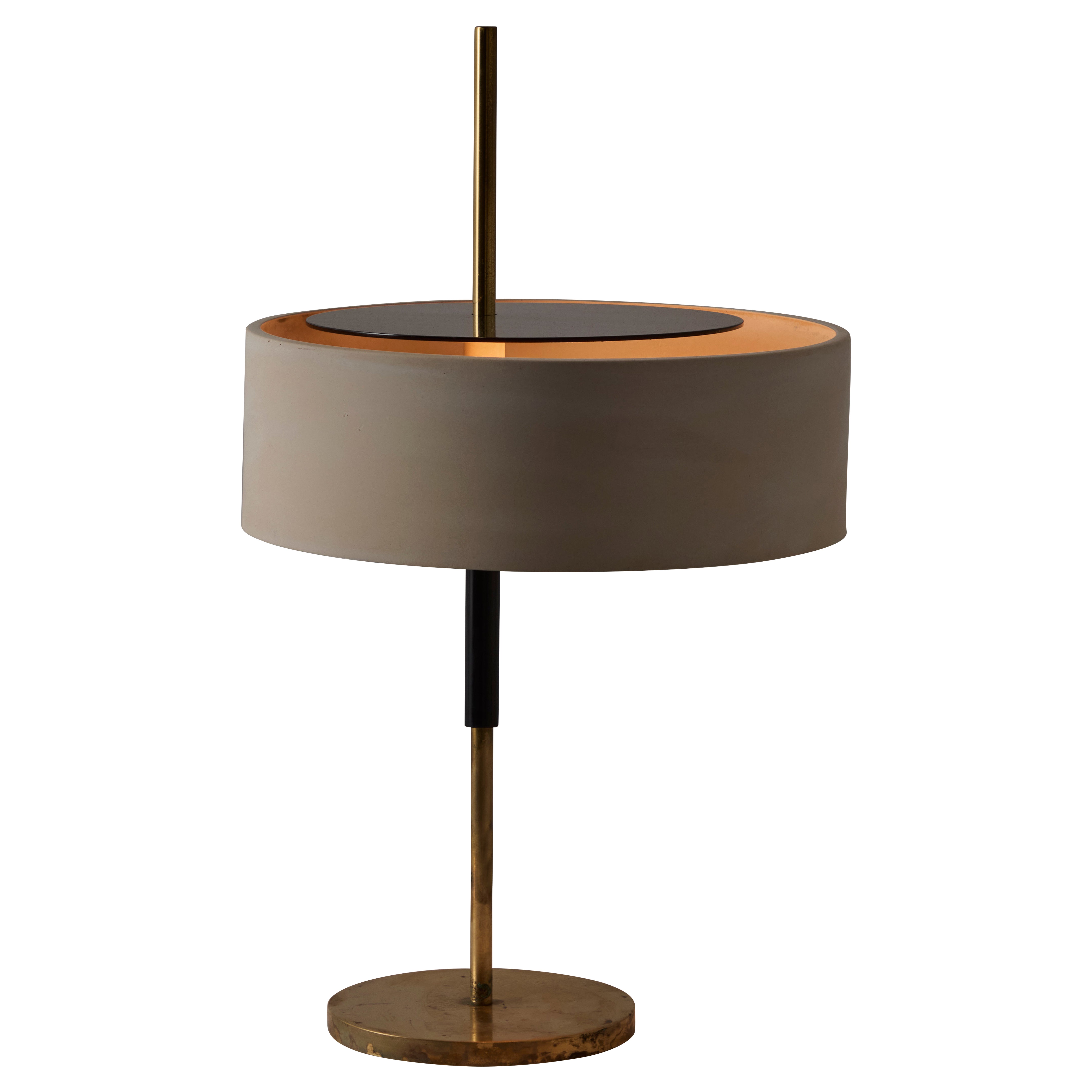 Seltene Tischlampe Modell 243 von Angelo Ostuni und Renato Forti für Oluce, selten im Angebot