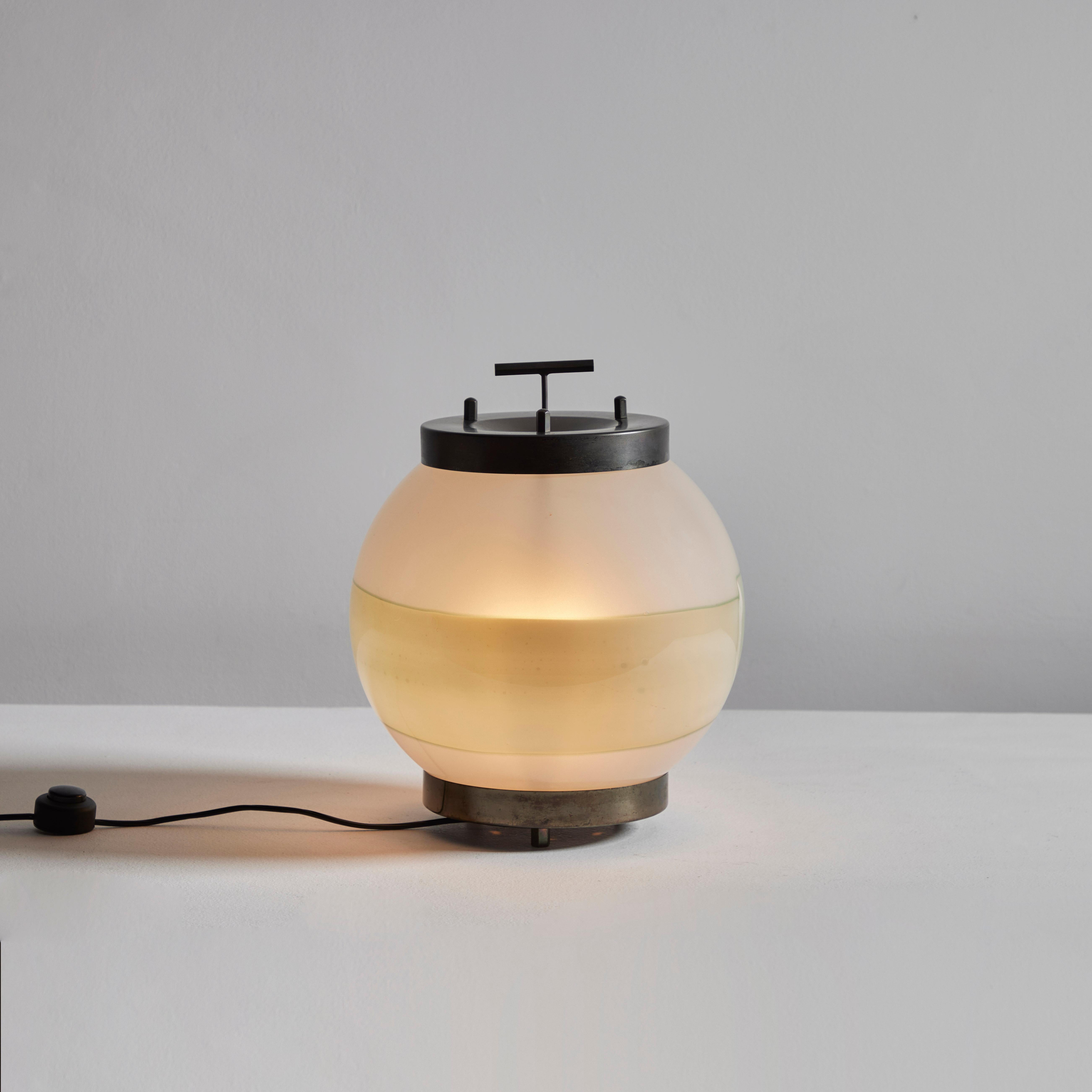 Mid-Century Modern Rare Model 3302 Table/Floor Lamp by Tito Agnoli for Oluce For Sale