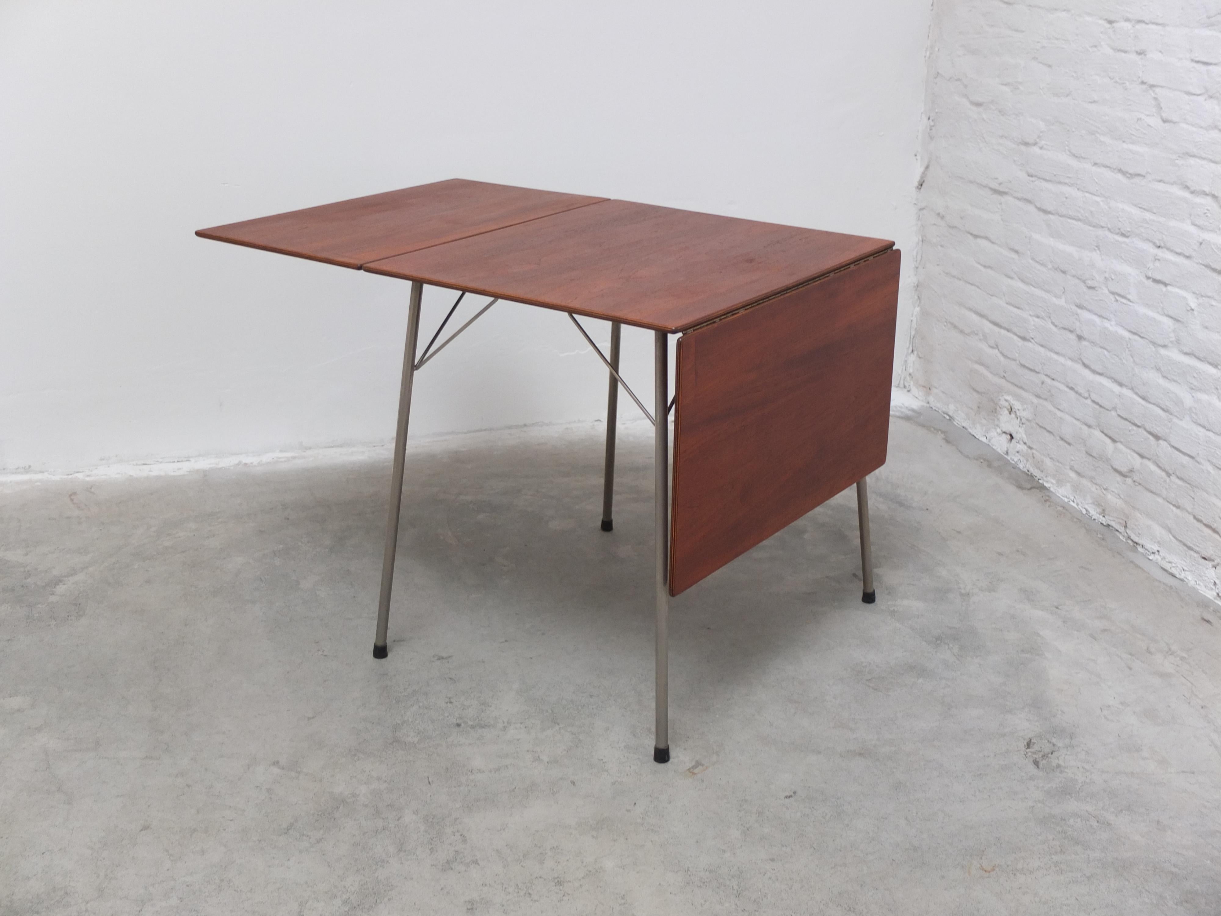 Rare Model '3601' Drop-Leaf Table by Arne Jacobsen for Fritz Hansen, 1950s 3