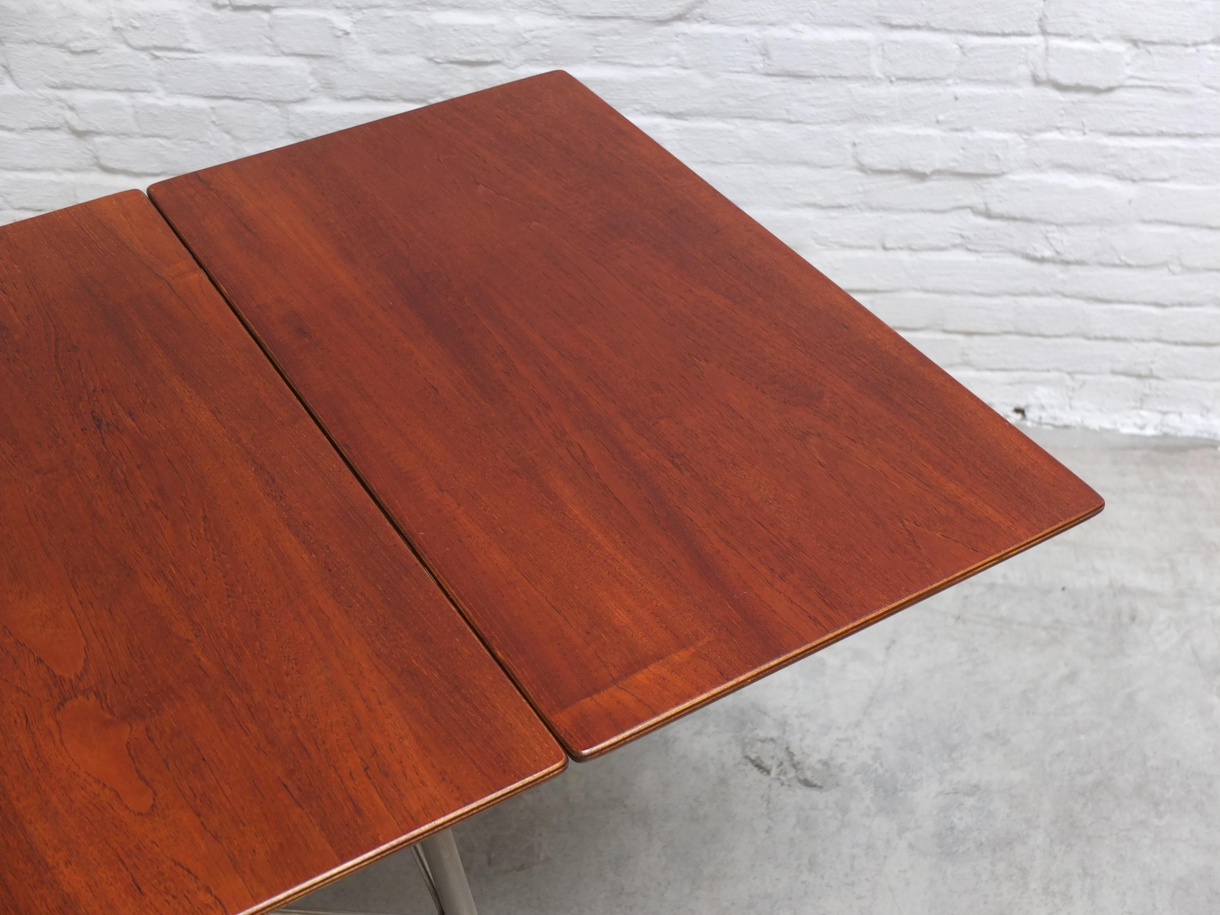 Rare Model '3601' Drop-Leaf Table by Arne Jacobsen for Fritz Hansen, 1950s 5