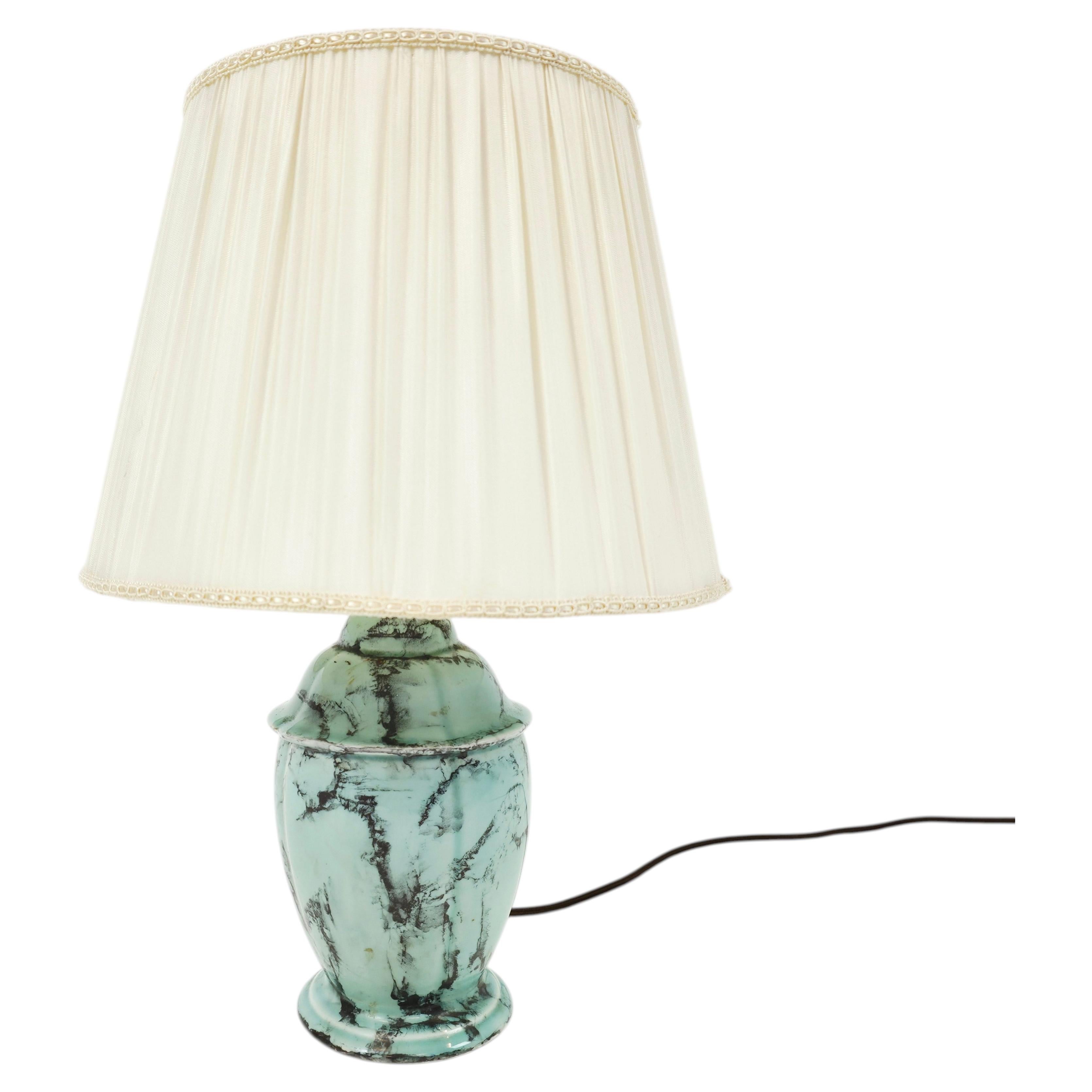 Lampe de table moderne de style scandinave/finlandais 5134 en faïence, signée Taito Oy et Arabia, années 1920 en vente