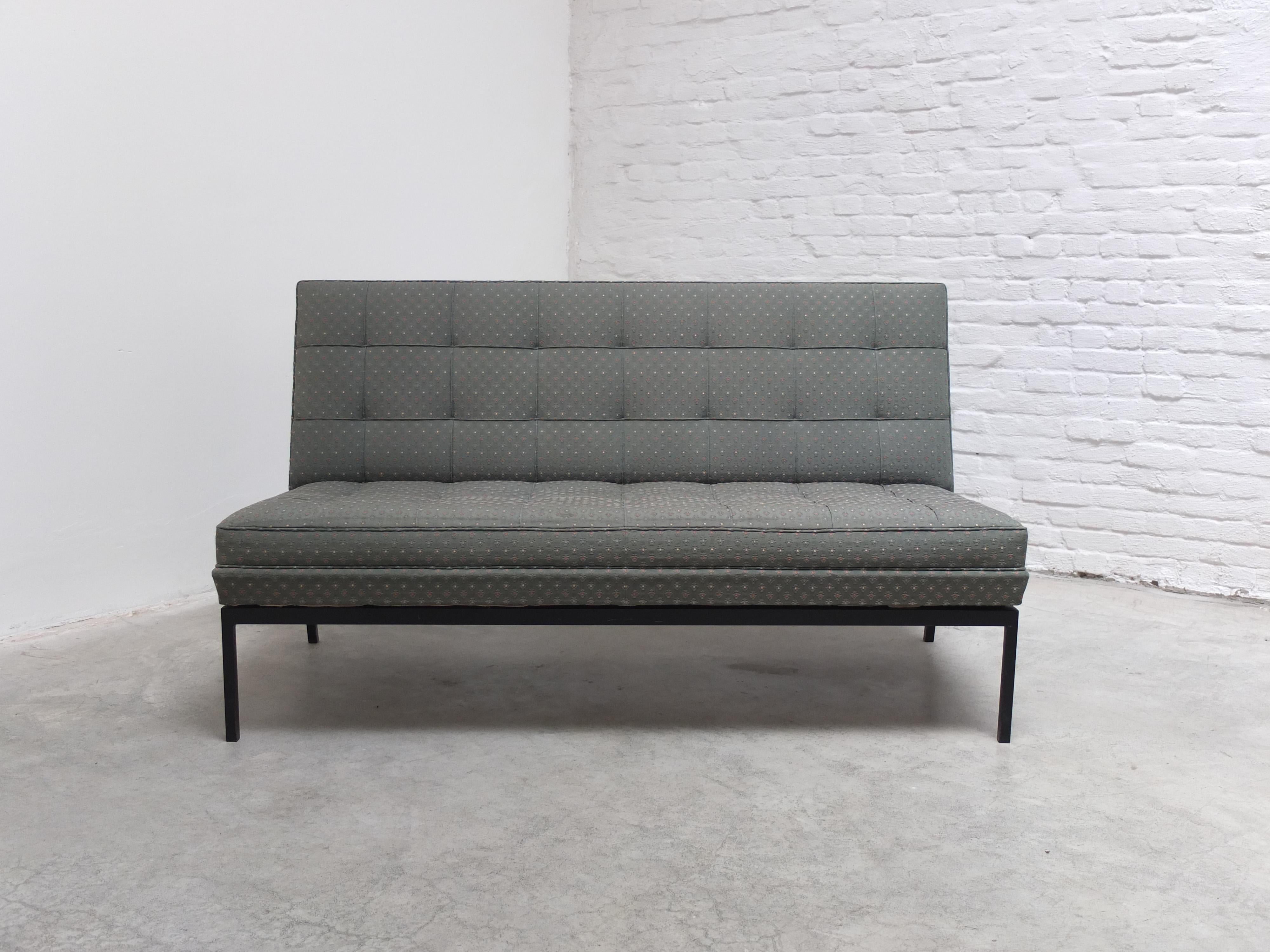 Rare 'Model 66' 2-Seater Sofa by Florence Knoll for Knoll International, 1950s For Sale 1