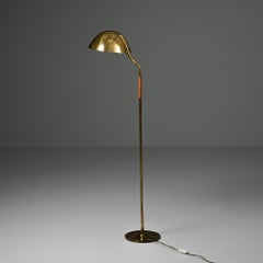Rara lampada da terra in ottone modello 9608, Paavo Tynell, Taito Oy, anni ’40/’50
