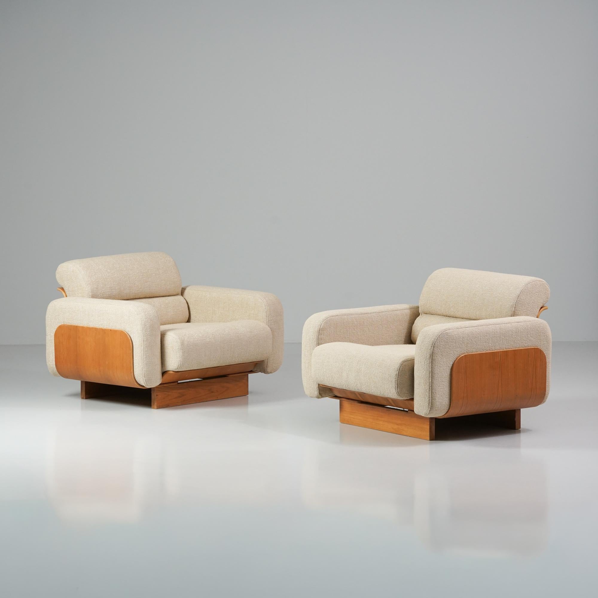 Rare modèle de fauteuils 