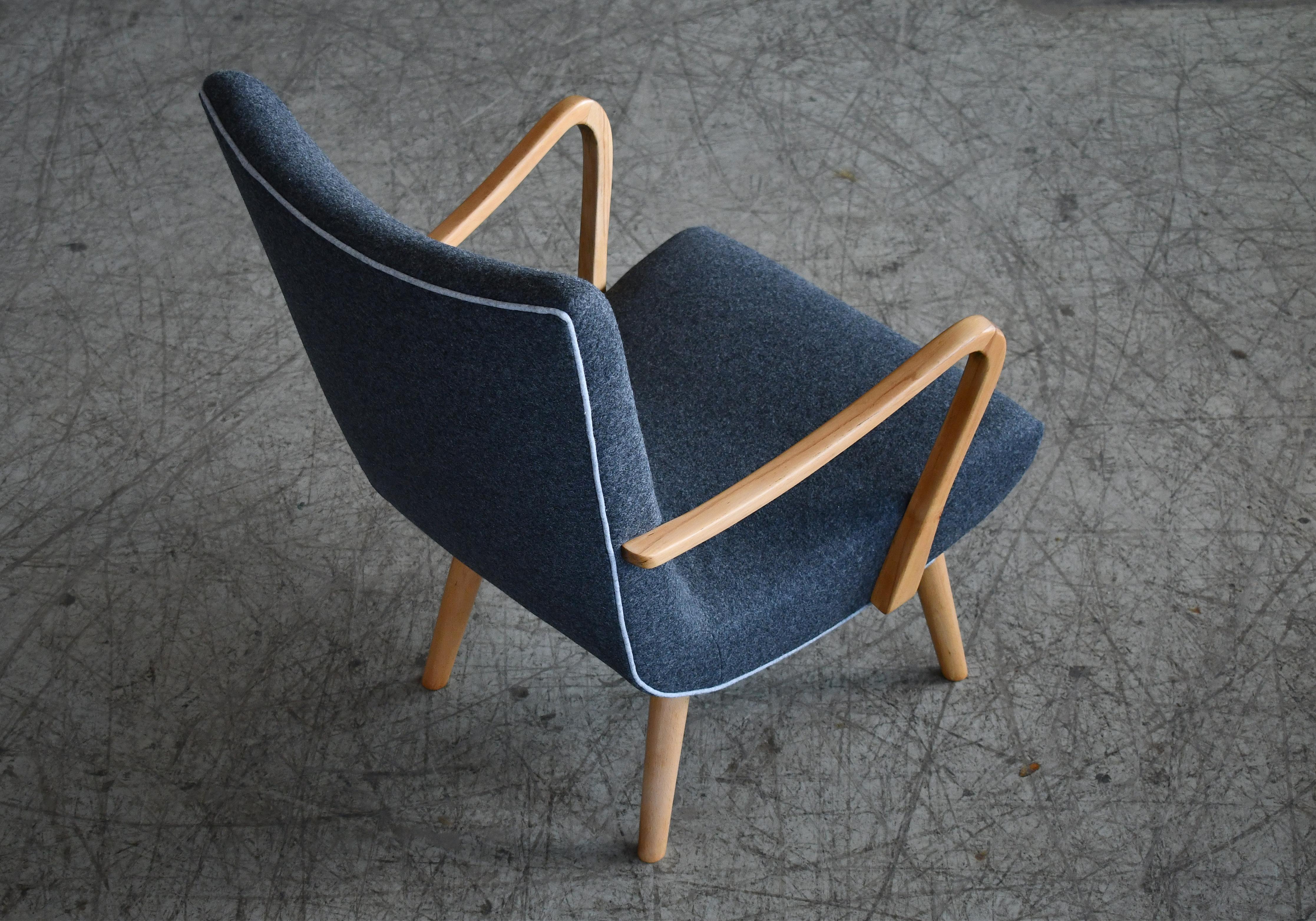 Wool Rare Model 