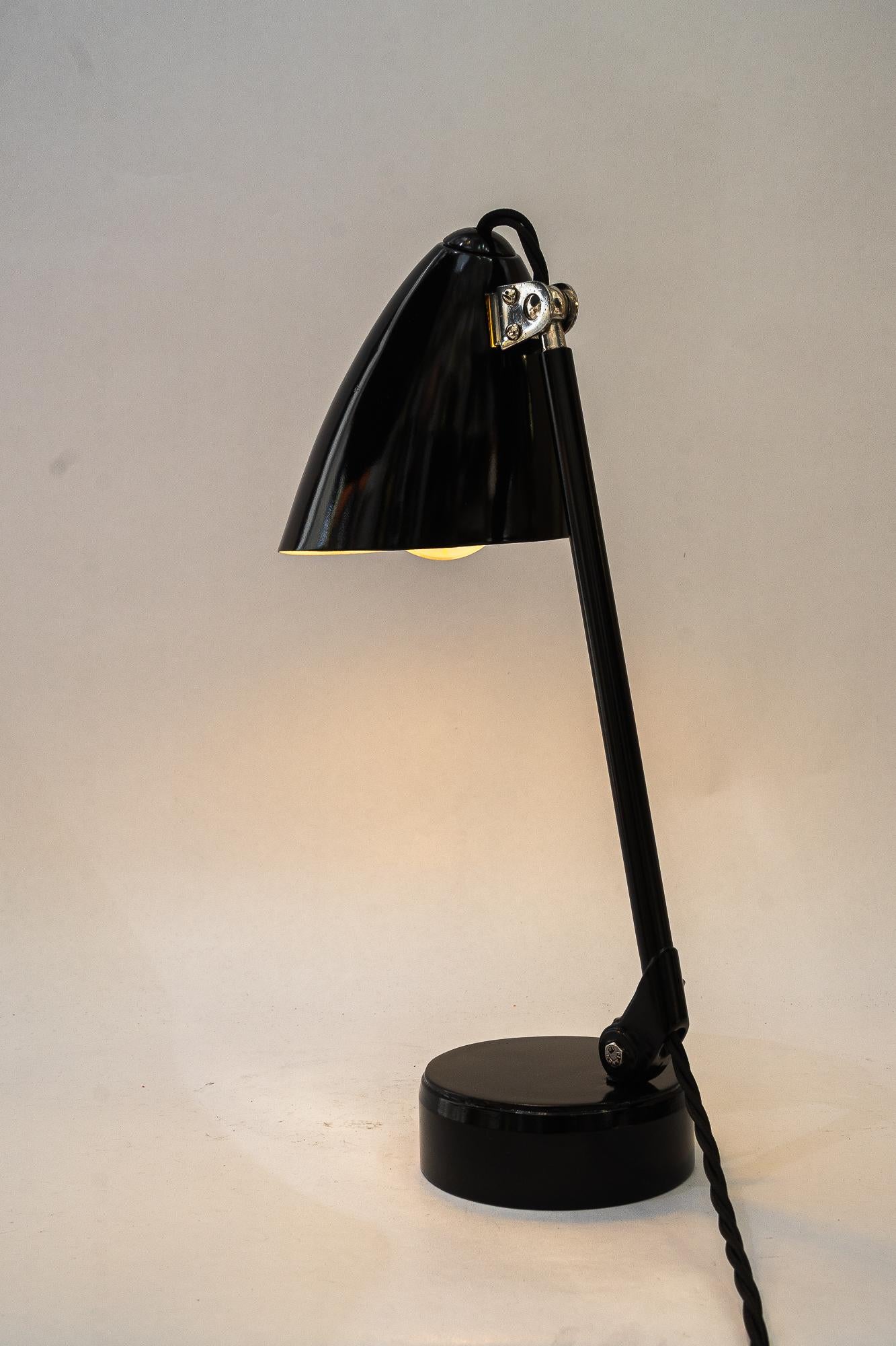 Rare model of a Swiveling Art Deco table lamp vienna around 1920s For Sale 6