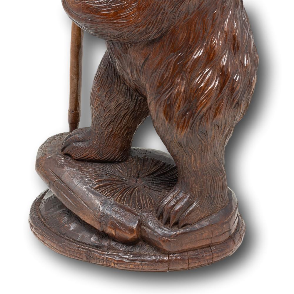 Raro tarro de tabaco Modelo Oso Suizo de la Selva Negra en venta 8