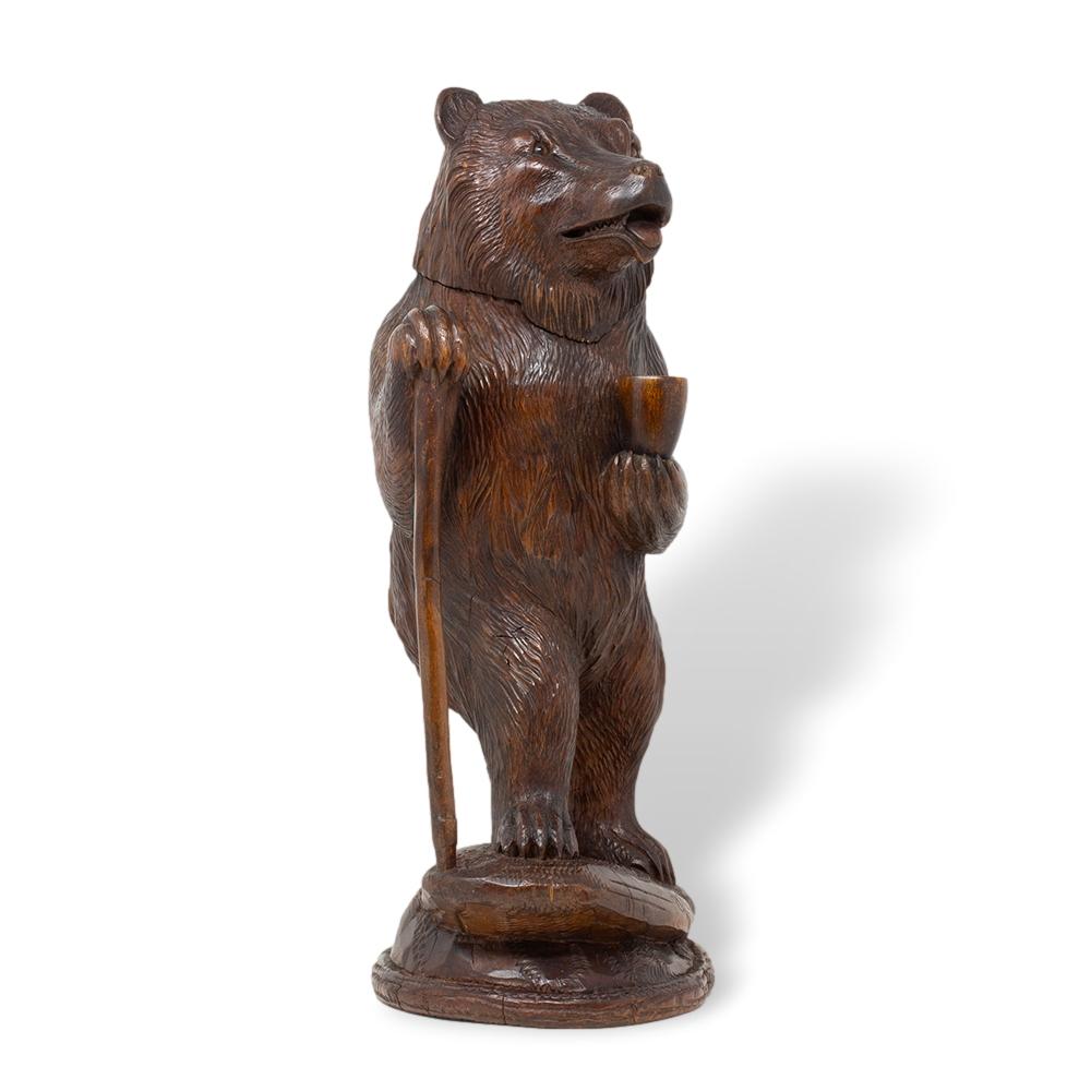 Raro tarro de tabaco Modelo Oso Suizo de la Selva Negra en venta 1