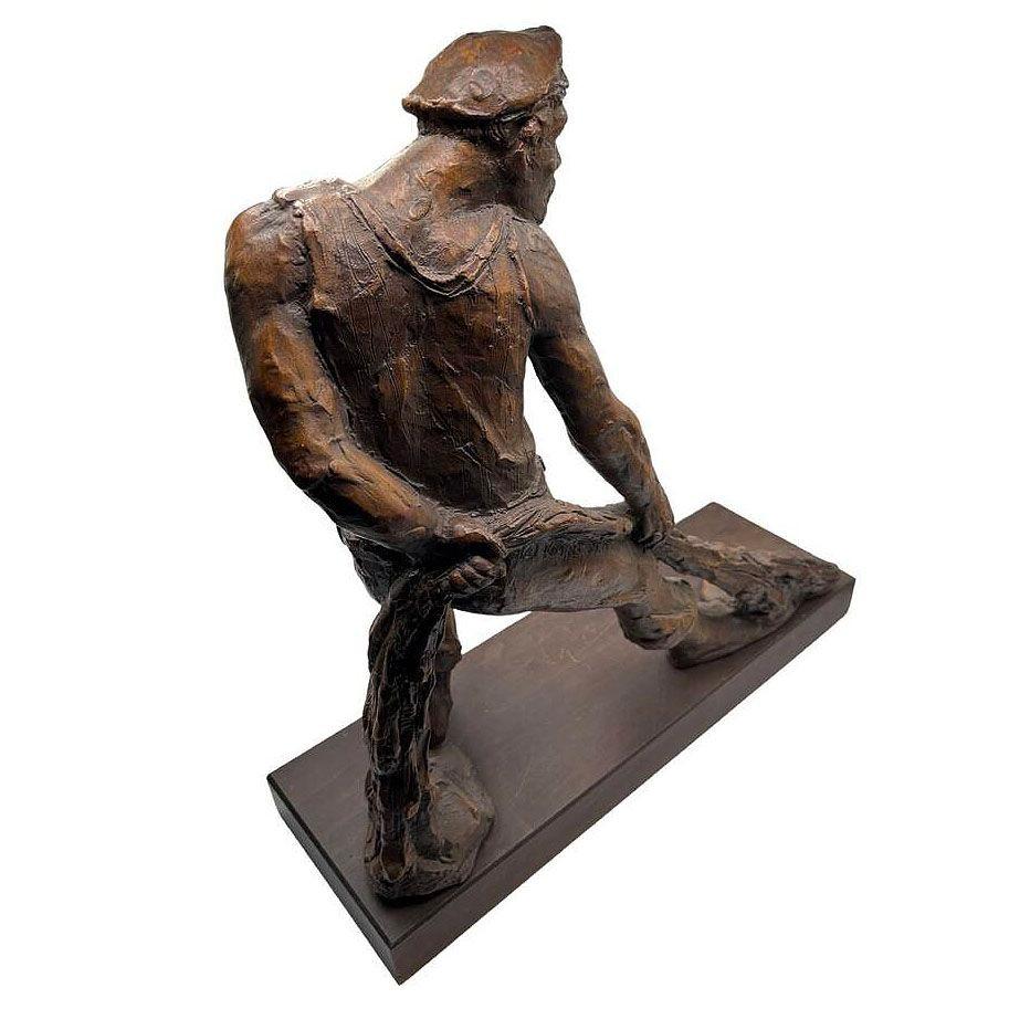 Raro Pescador moderno con red Escultura grande de escayola sobre base de madera Por Kimro 1969 Estadounidense en venta
