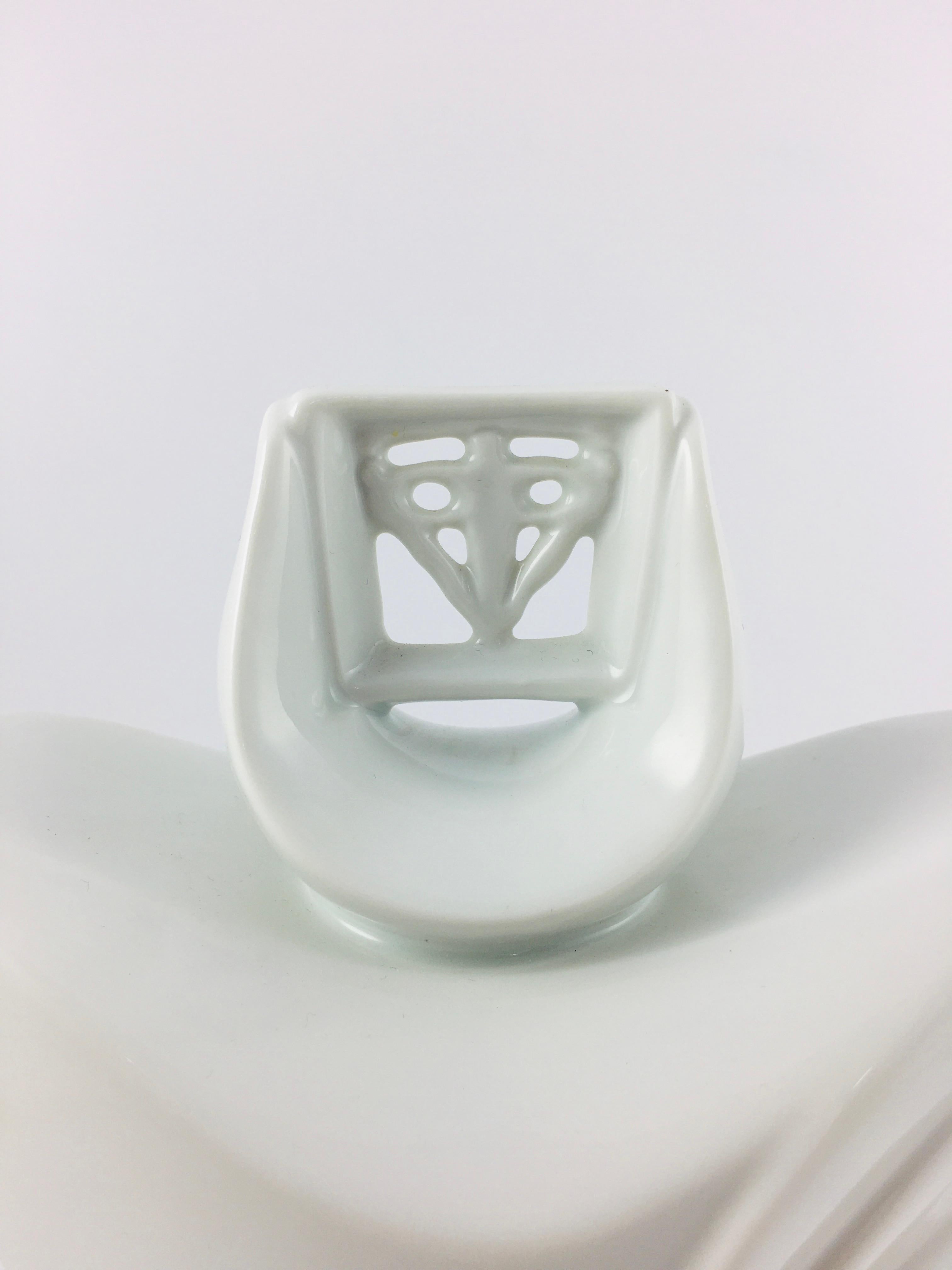 Mid-Century Modern Modern Abstract White Porcelain Figure from Hungary, 1960s For Sale