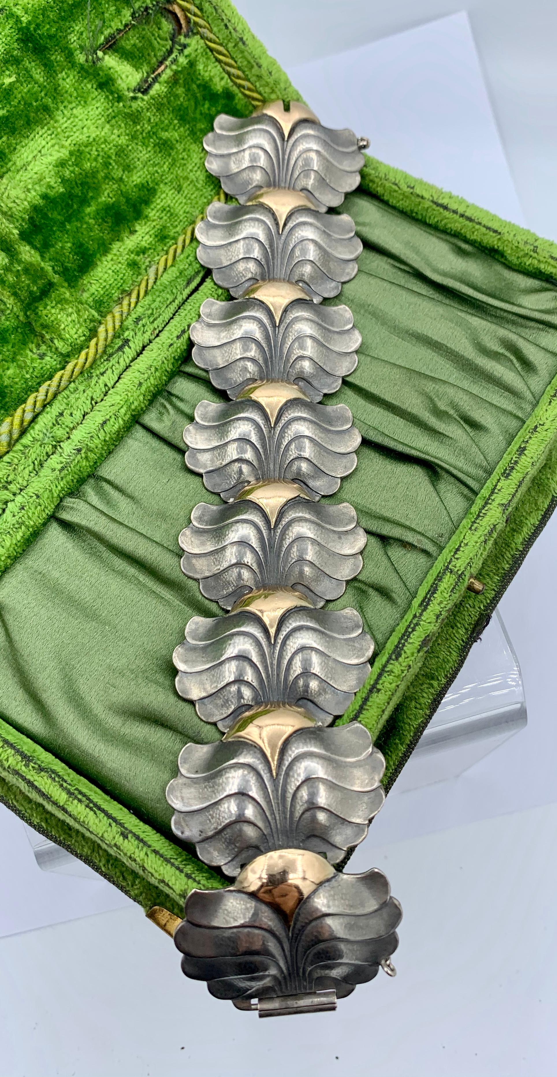 Rare Modernist Art Nouveau Bracelet Silver 14 Karat Gold Barcelona, circa 1900 For Sale 2