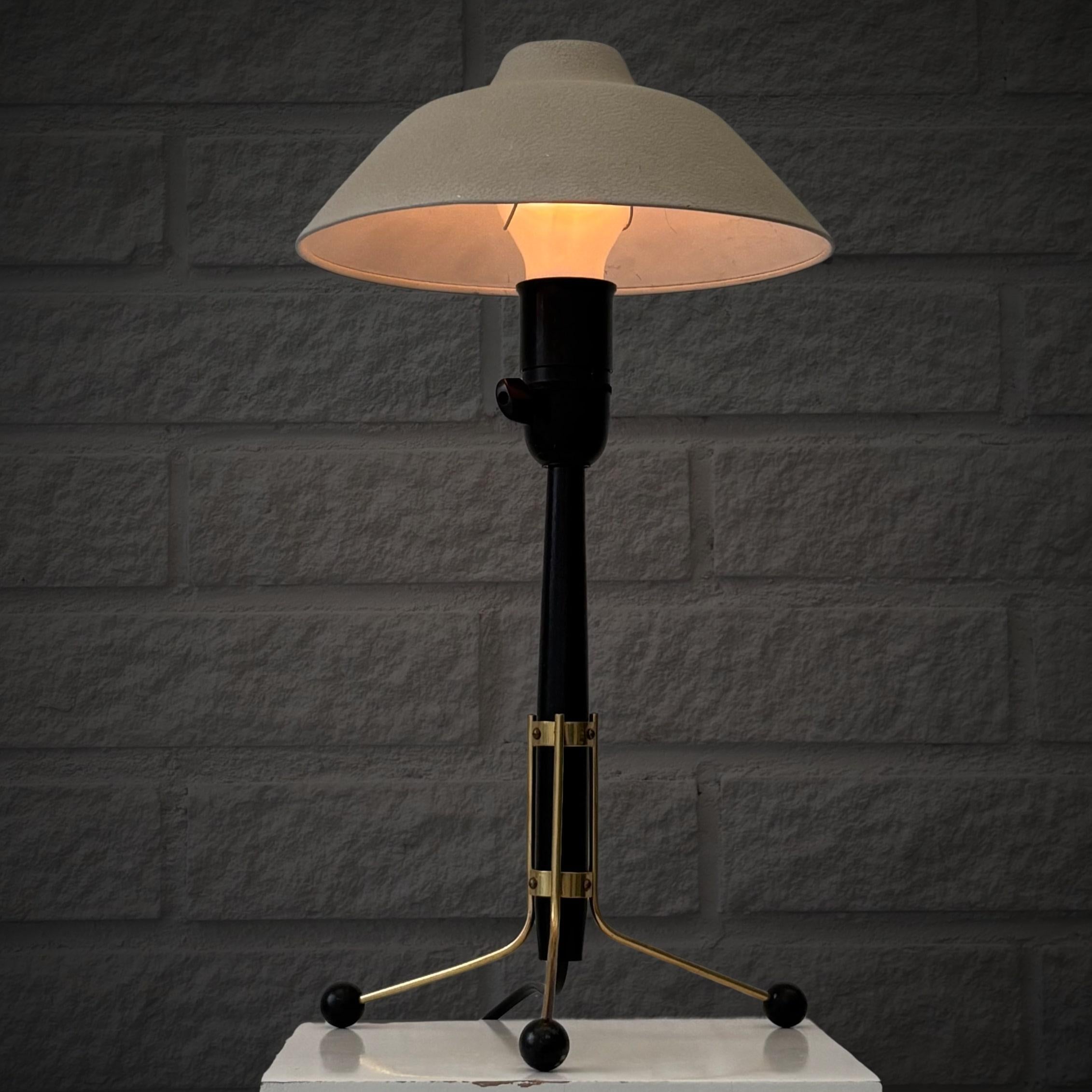 Scandinavian Modern Rare modernist ASEA table lamp E1278, Scandinavian design, Sweden, 1950s For Sale