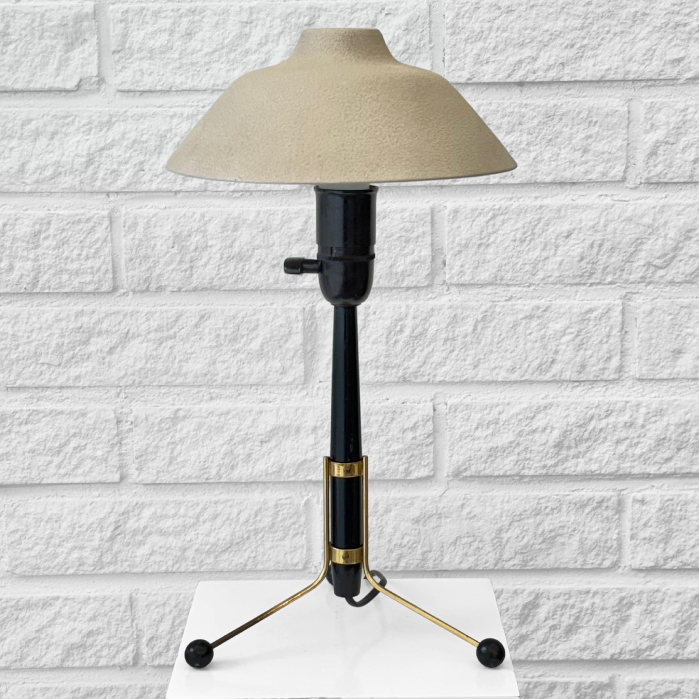Mid-20th Century Rare modernist ASEA table lamp E1278, Scandinavian design, Sweden, 1950s For Sale