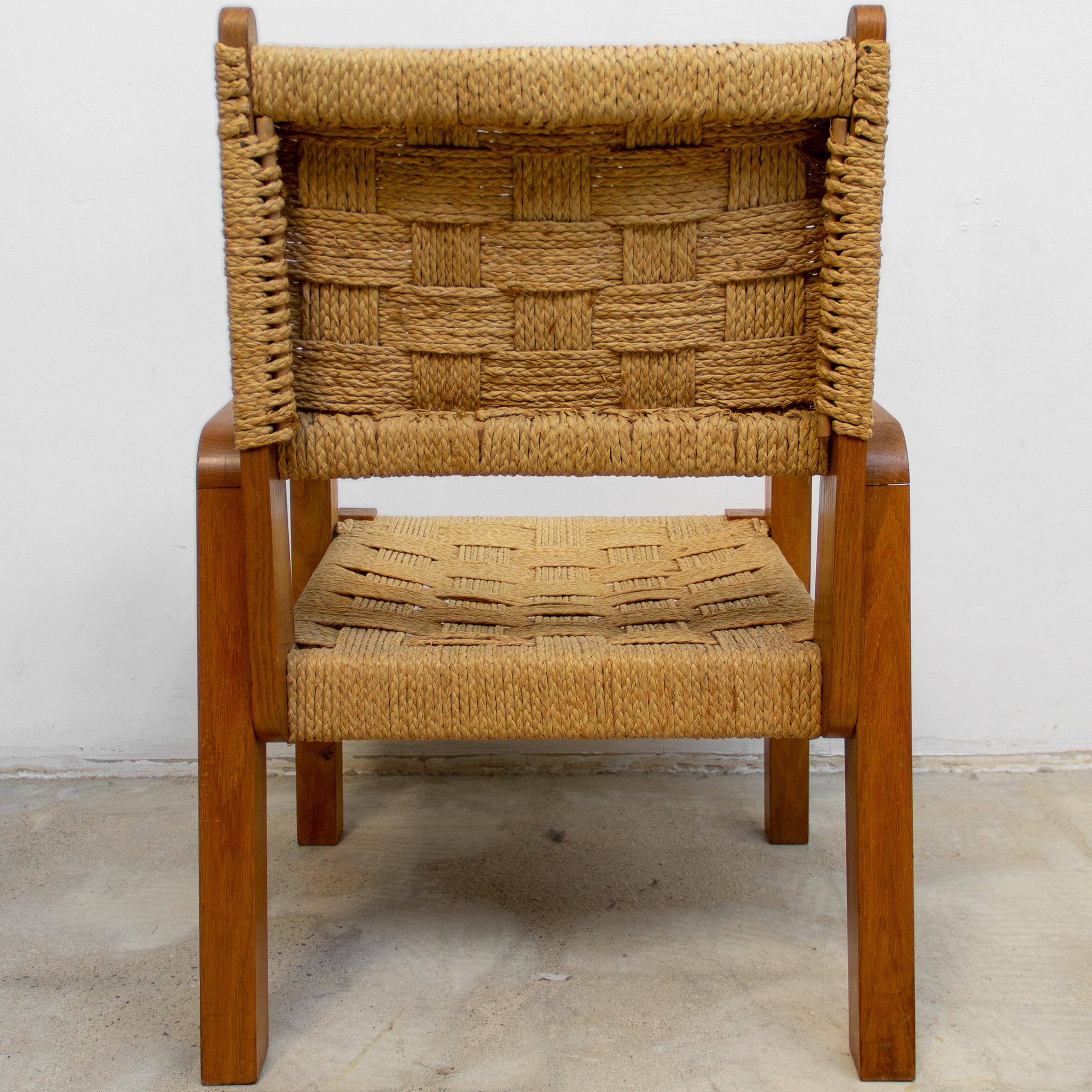 Hand-Woven Rare Modernist Bold Oakwood Lounge Chair and Handcrafted Raffia Woven Seating