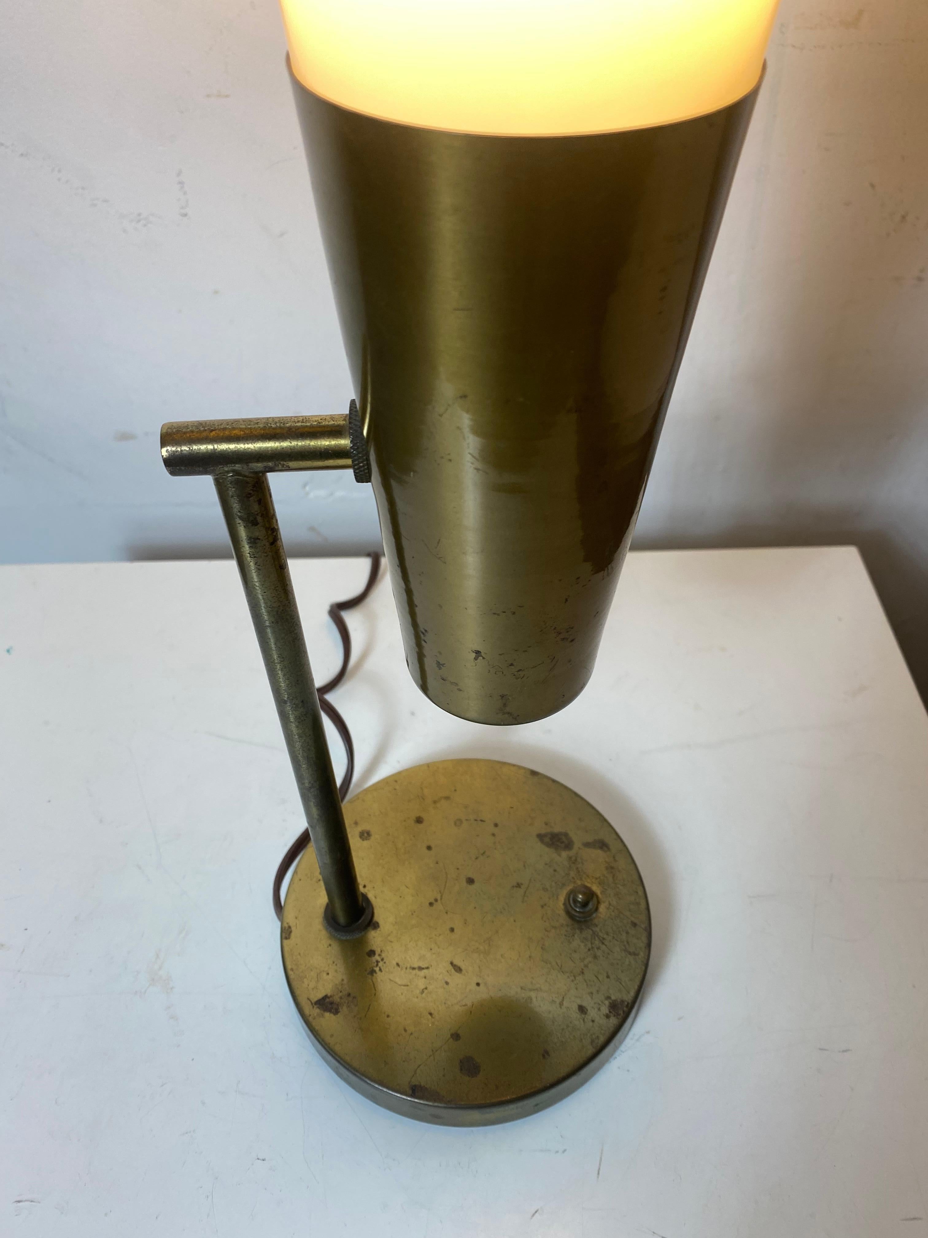 Rare Modernist Brass and Glass Lamp designed by Paul McCobb For Sale 2