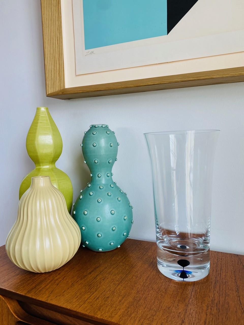 Raro vaso modernista di cristallo blu Orrefors Intermezzo In condizioni buone in vendita a San Diego, CA