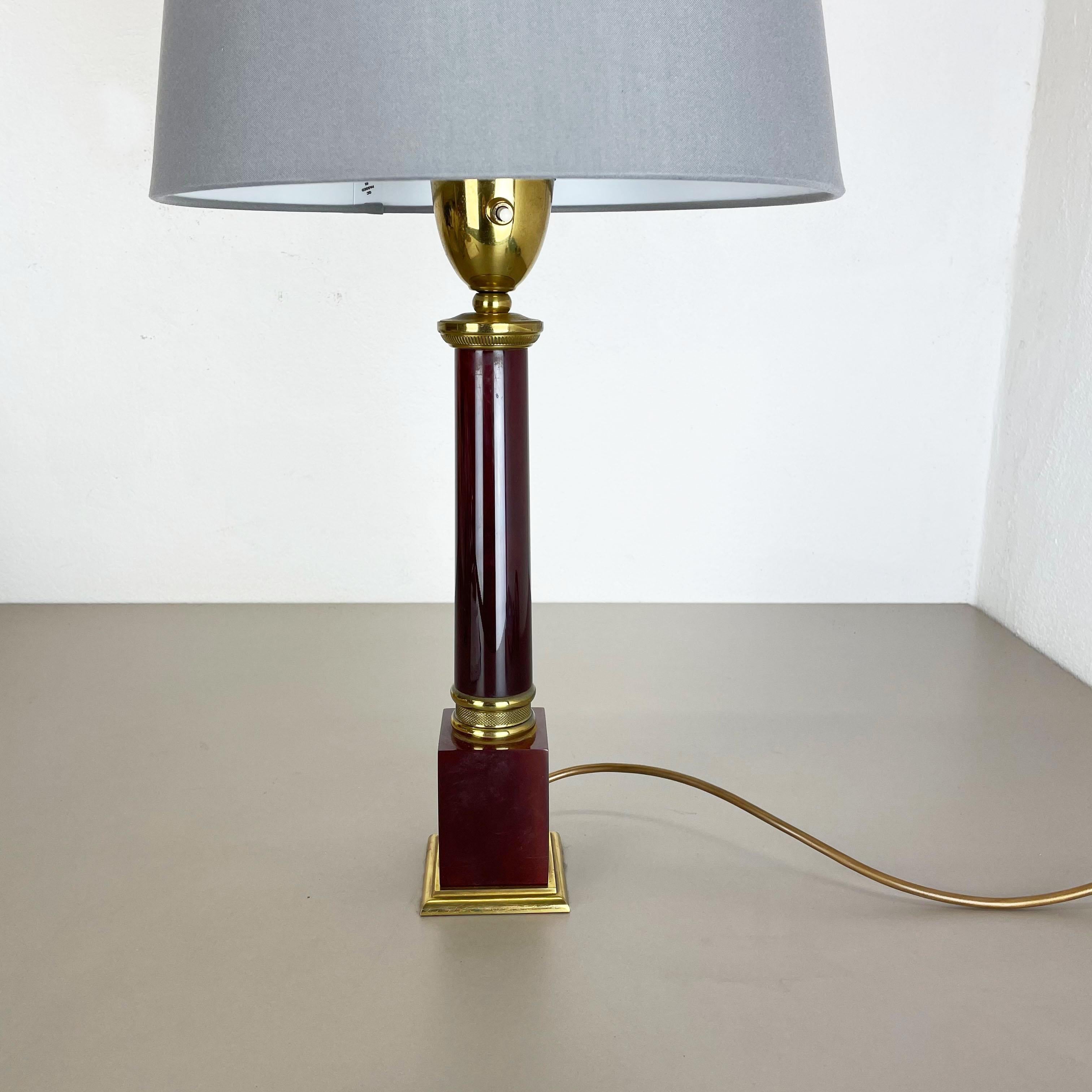 German Rare Modernist Red Catalina and Brass Tube Table Light, Italy, 1960s For Sale