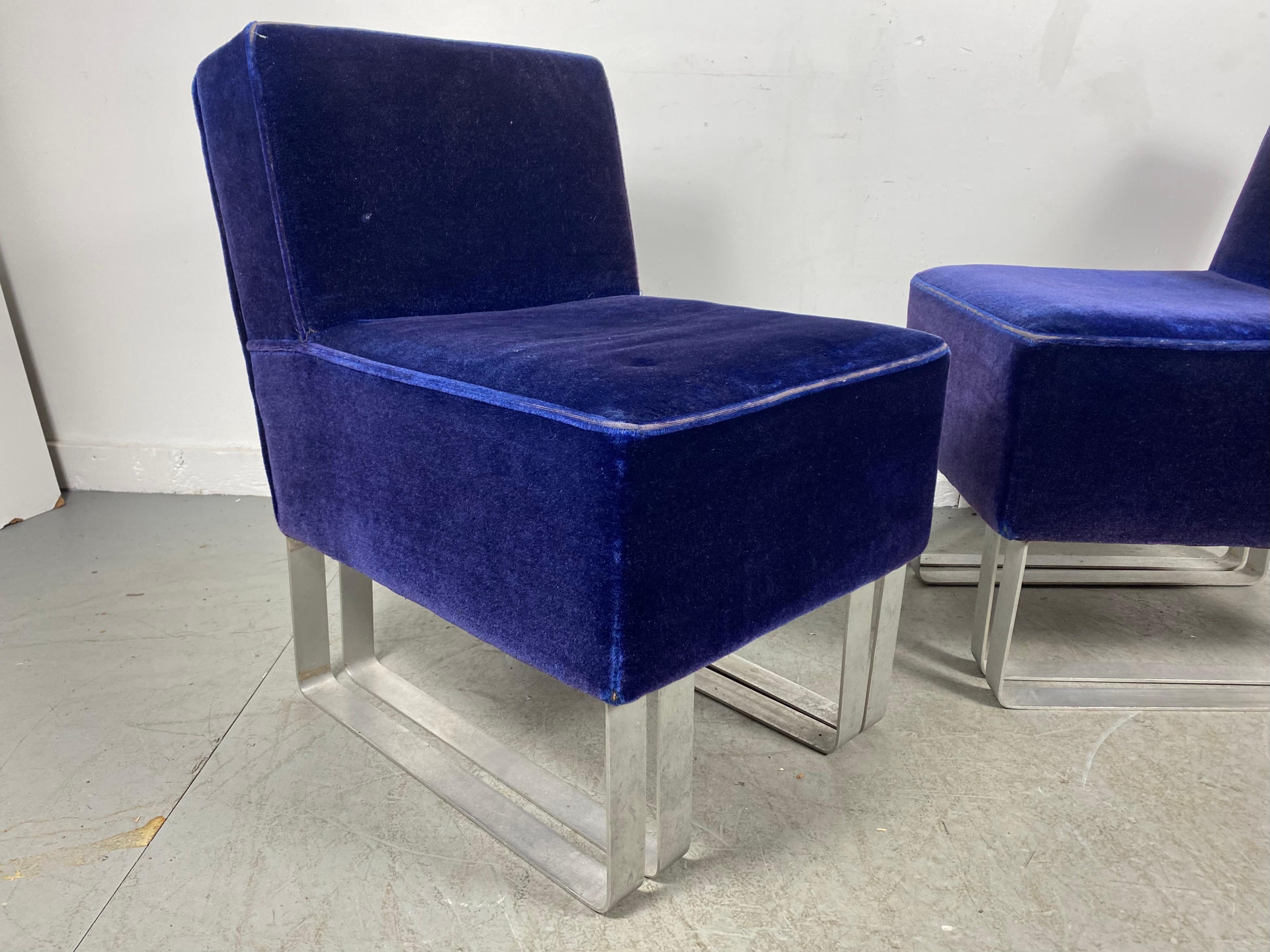 Art déco Rare fauteuil moderniste « Slipper Chairs » de Donald Deskey pour Deskey -Vollmer en vente