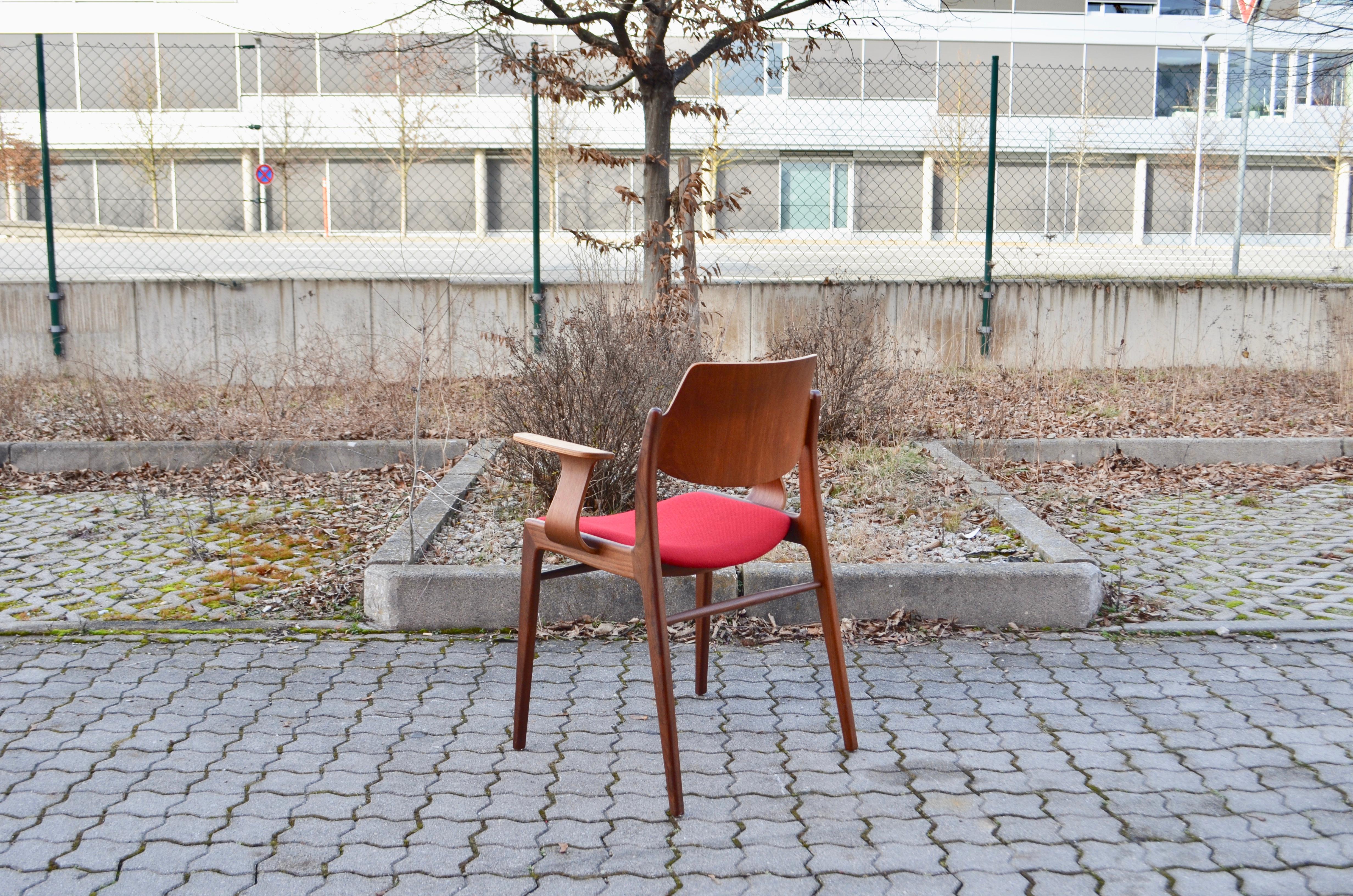 Oiled Rare Modernist Wilkhahn Hartmut Lohmeyer Plywood Armchair 476A For Sale