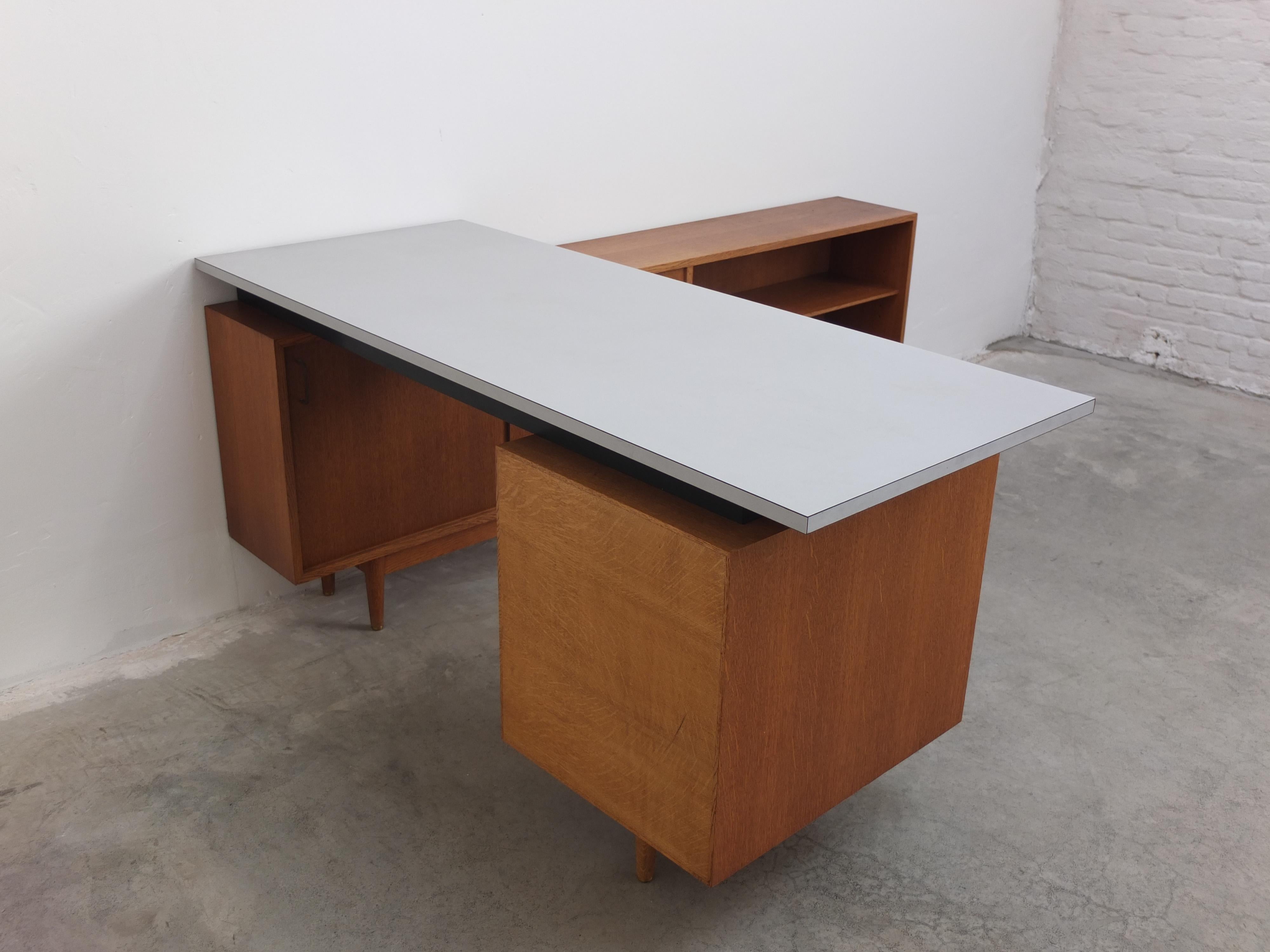 Rare Modernist Writing Desk by Jos De Mey for Van Den Berghe-Pauvers, 1960s For Sale 11