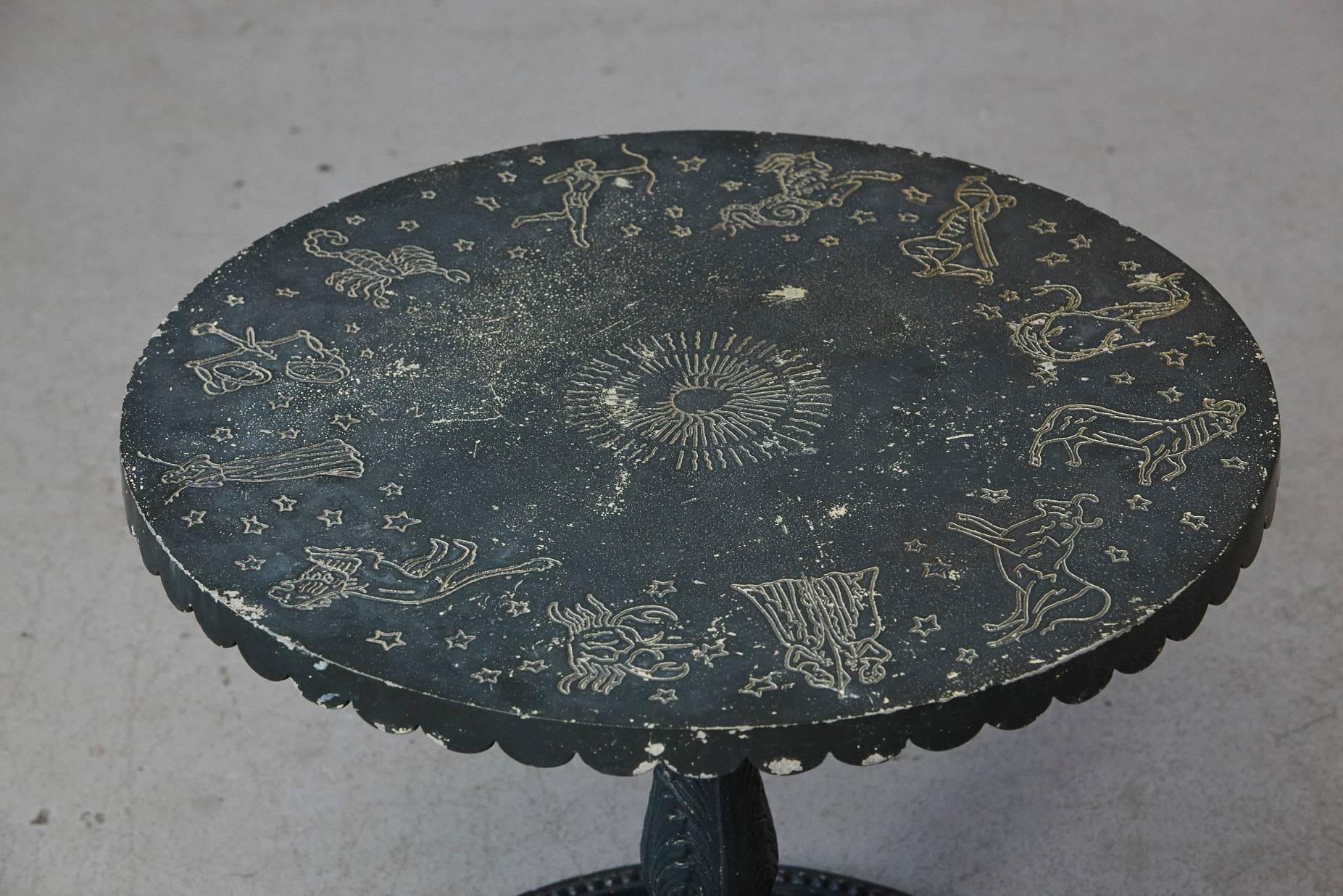 Moulage Rare Table d'appoint de jardin Zodiac en fonte d'aluminium vert foncé de Molla