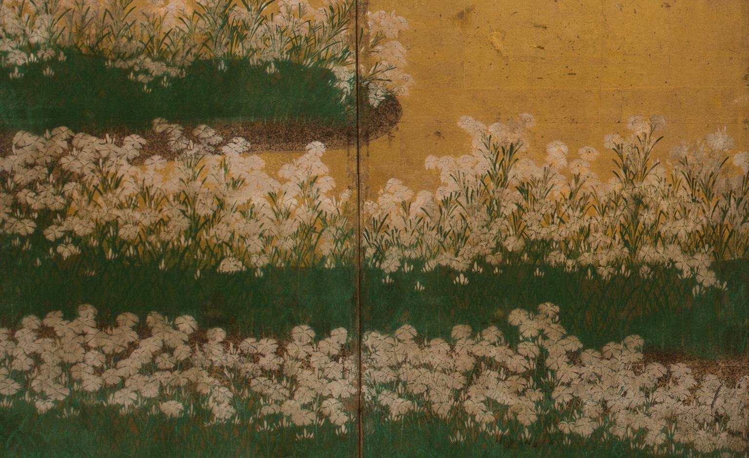 A field of wild pinks (nadeshiko; Dianthus superbus) blooms under a rising moon in this six-panel folding screen. The anonymous artist arranged the flowers, a relative of the carnation, in dense, rhythmical clusters in three horizontal registers in