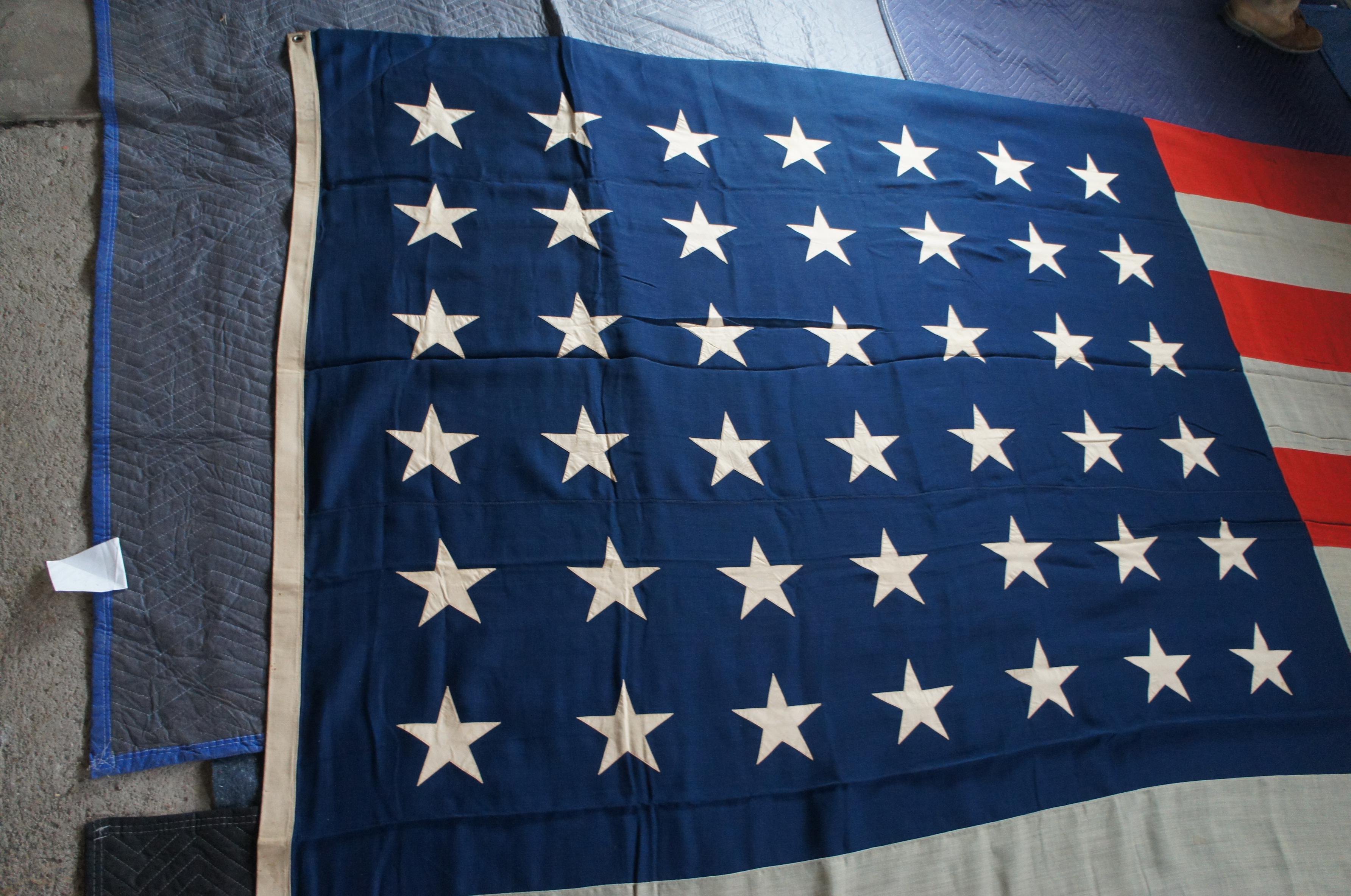 how many stars on the american flag 52