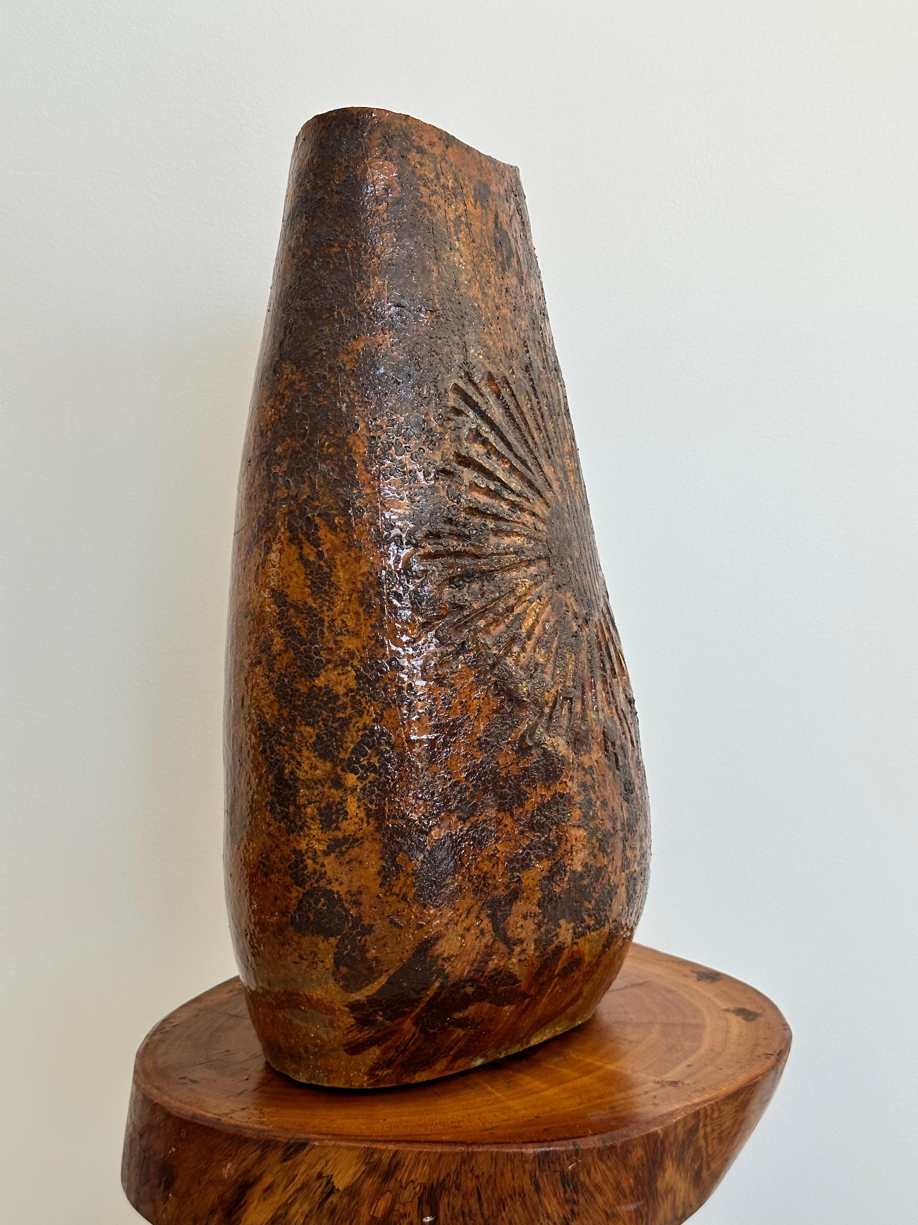 Grès Rare vase monumental brutaliste en grès de La Borne, France, 1970 en vente