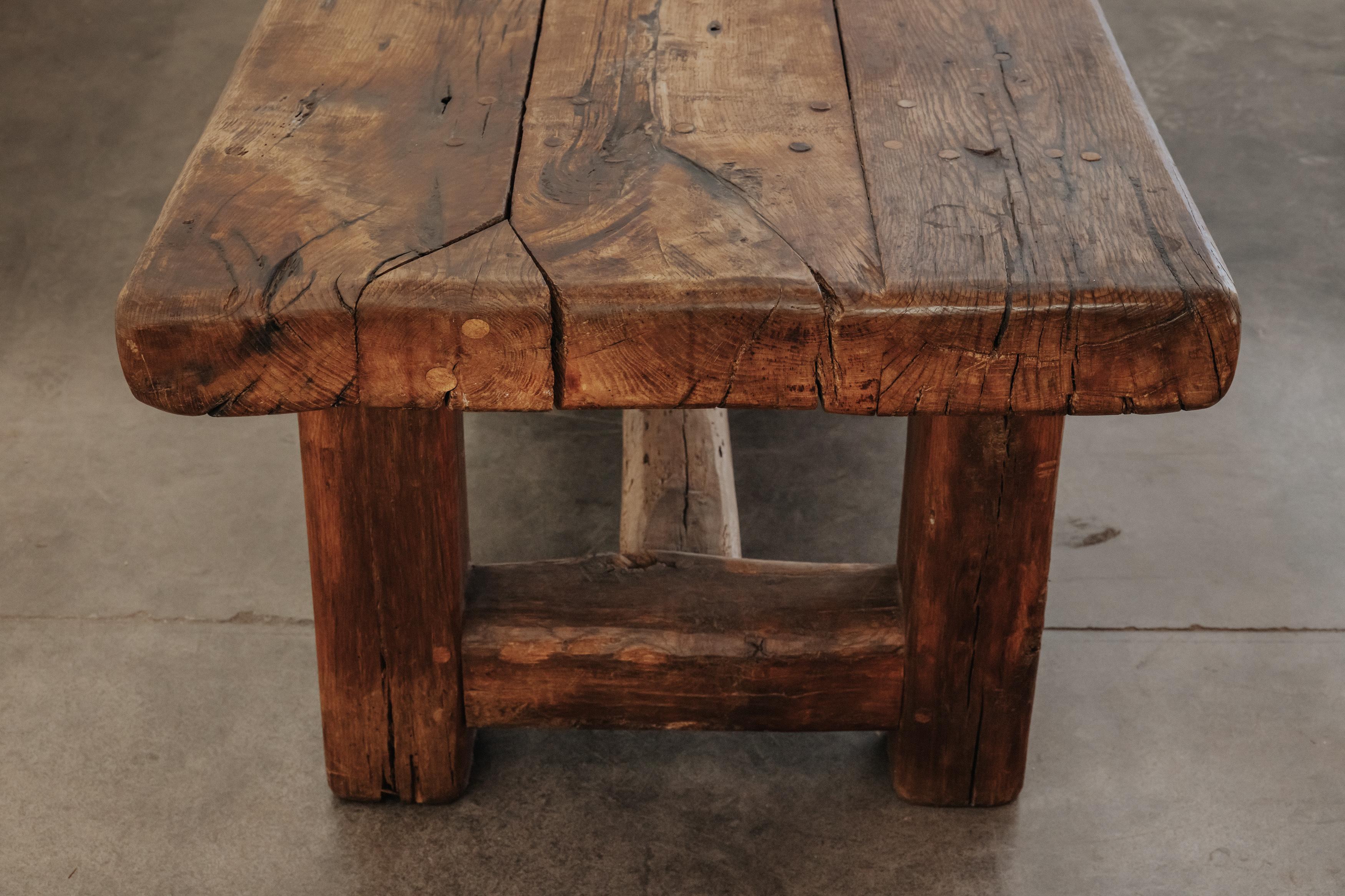Rare Monumental Dining Table From A Castle In Le Mans, France, Circa 1800 In Good Condition For Sale In Nashville, TN