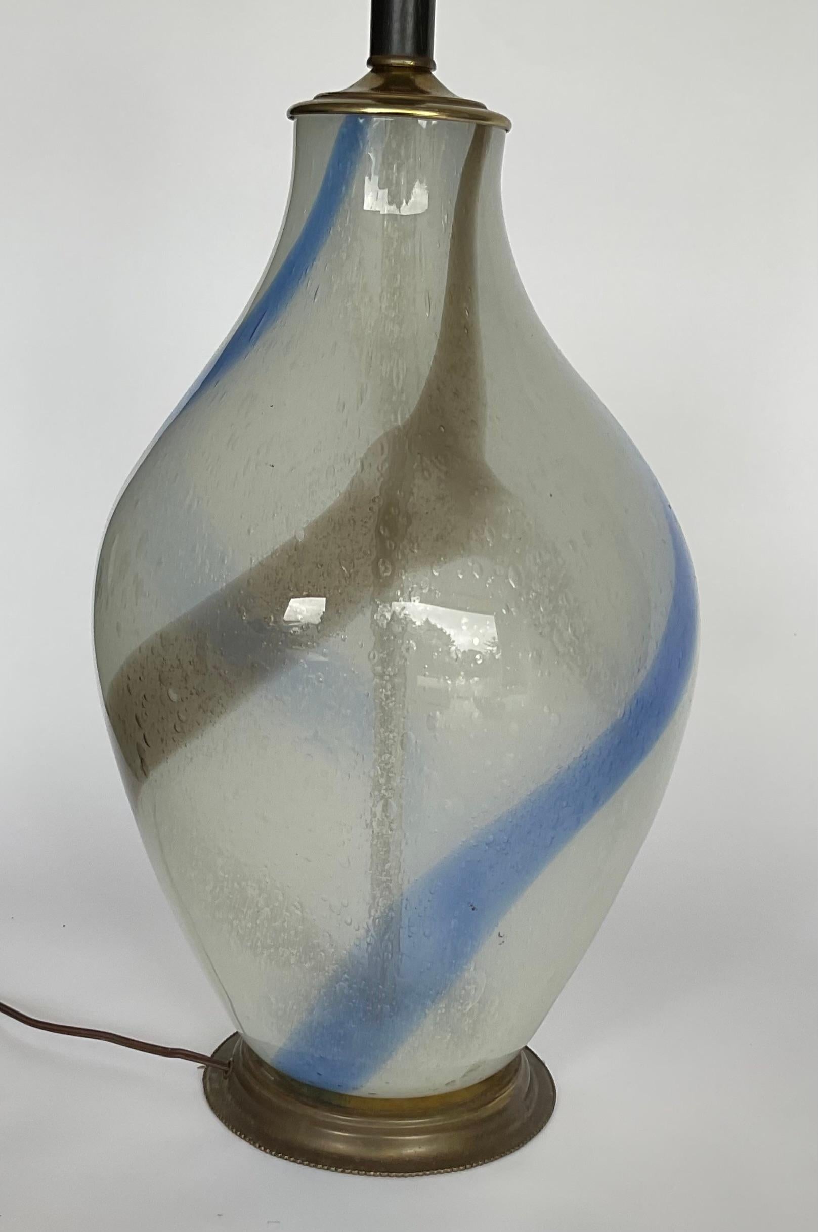 RARE Monumental Dino Martens Aureliano Toso Pulegoso Murano Art Glass Lamp  In Good Condition For Sale In Ann Arbor, MI