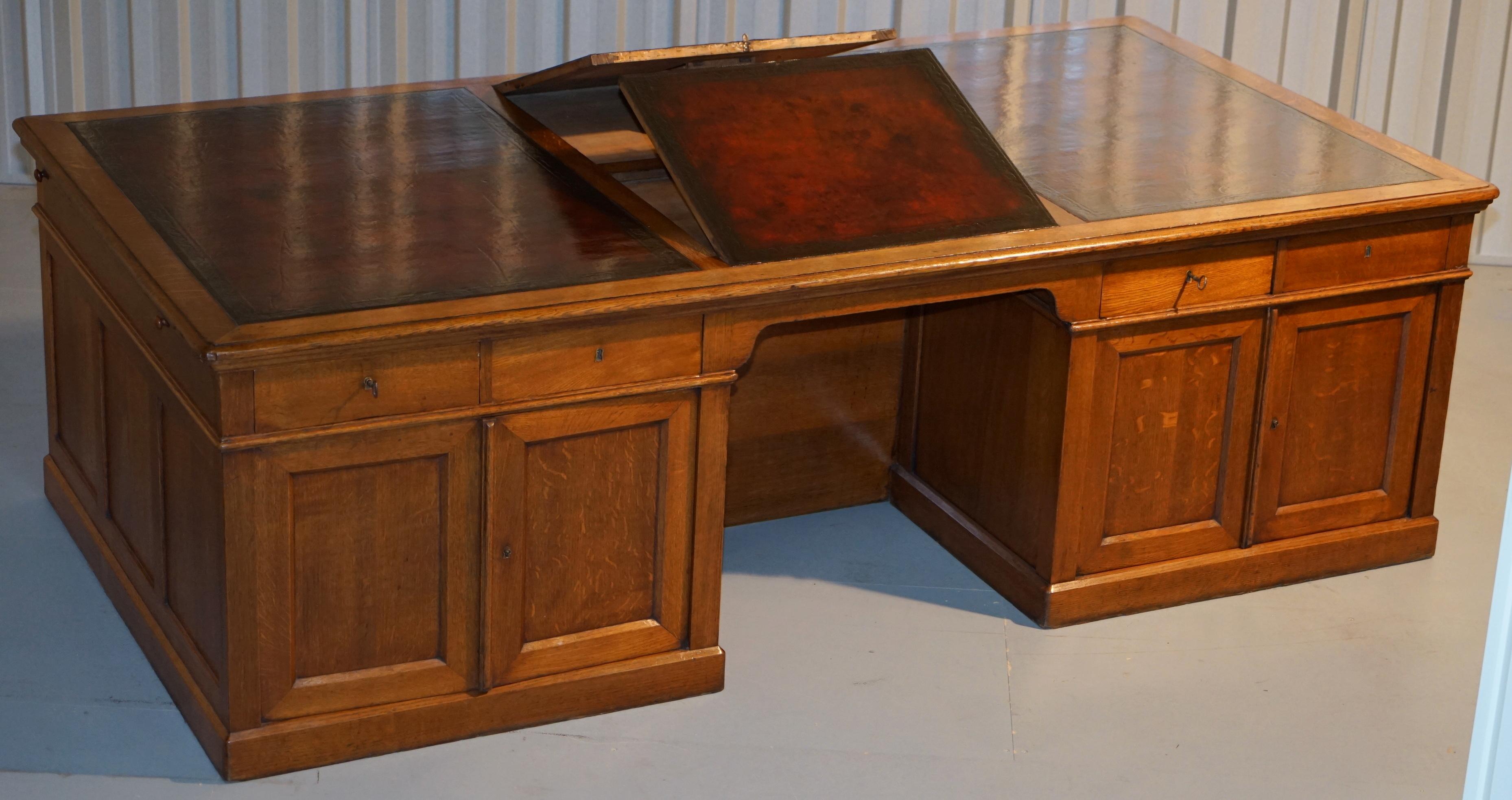 English Rare Monumental Victorian Restored Oak Brown Leather Partner Desk Writing Slopes