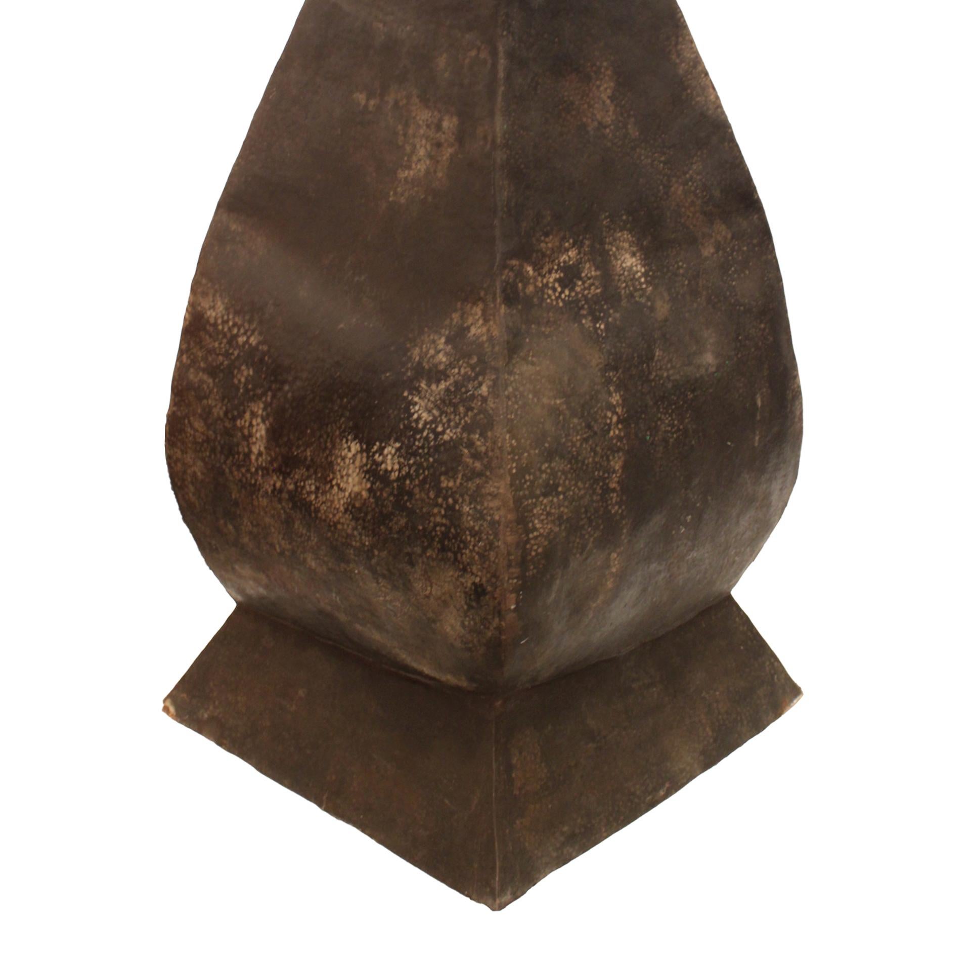 Moroccan Large Vessel - Sculpture Made of Hammered Metal  For Sale 1