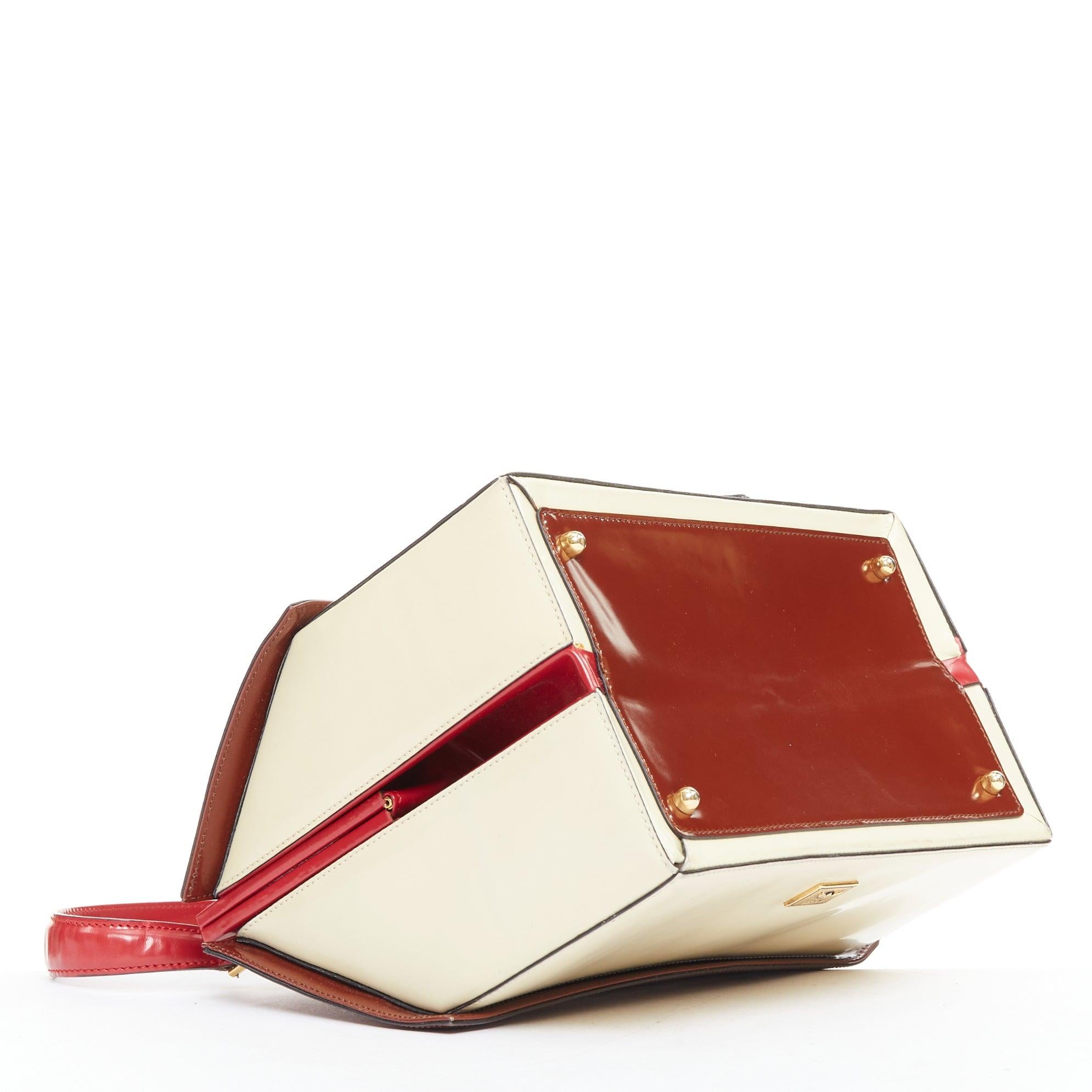 raro MOSCHINO años 90 Vintage burdeos Maison Moschino novedad Casa bolso de cuero en venta 1