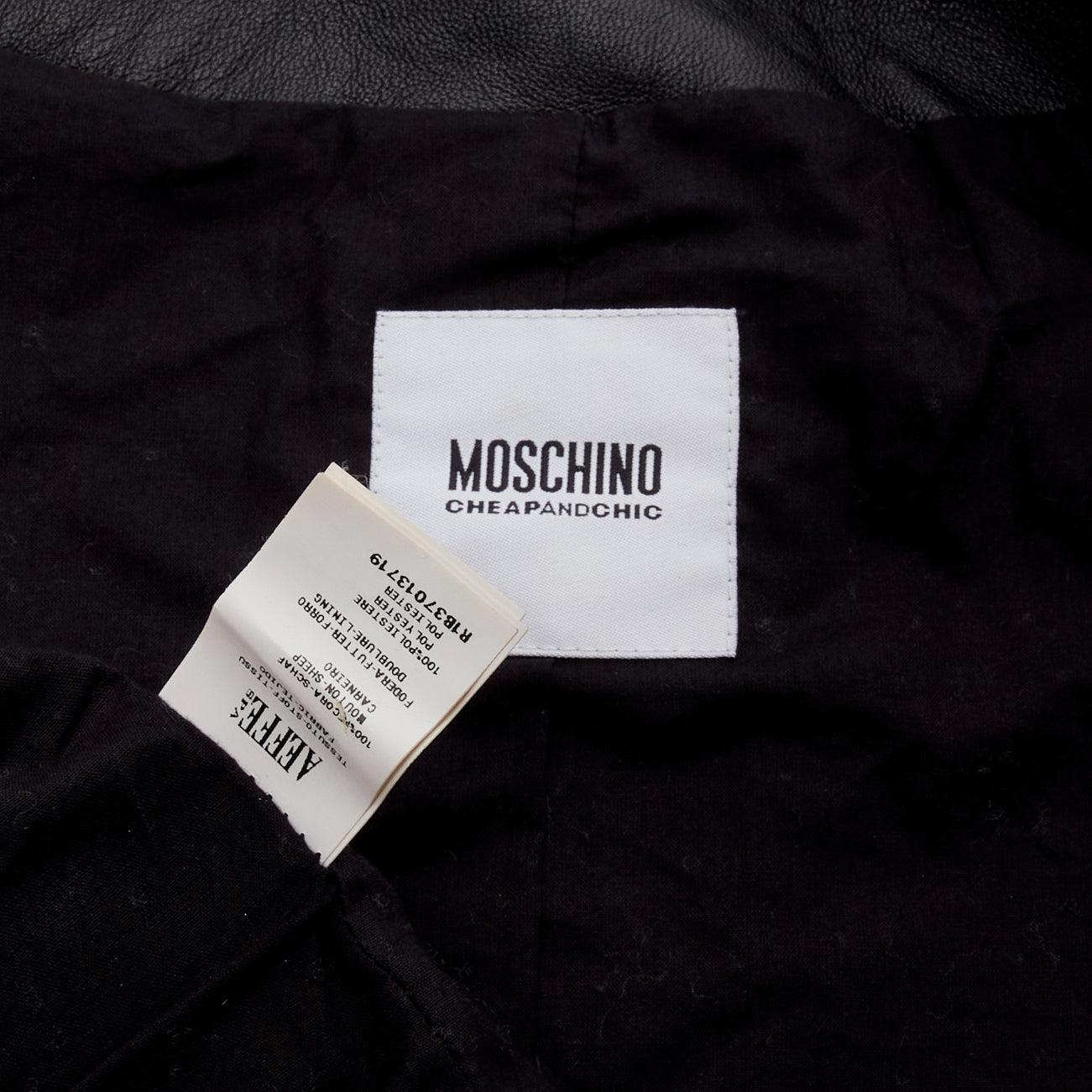 rare MOSCHINO Cheap Chic gold chain black quilted leather cropped jacket IT38 XS For Sale 4