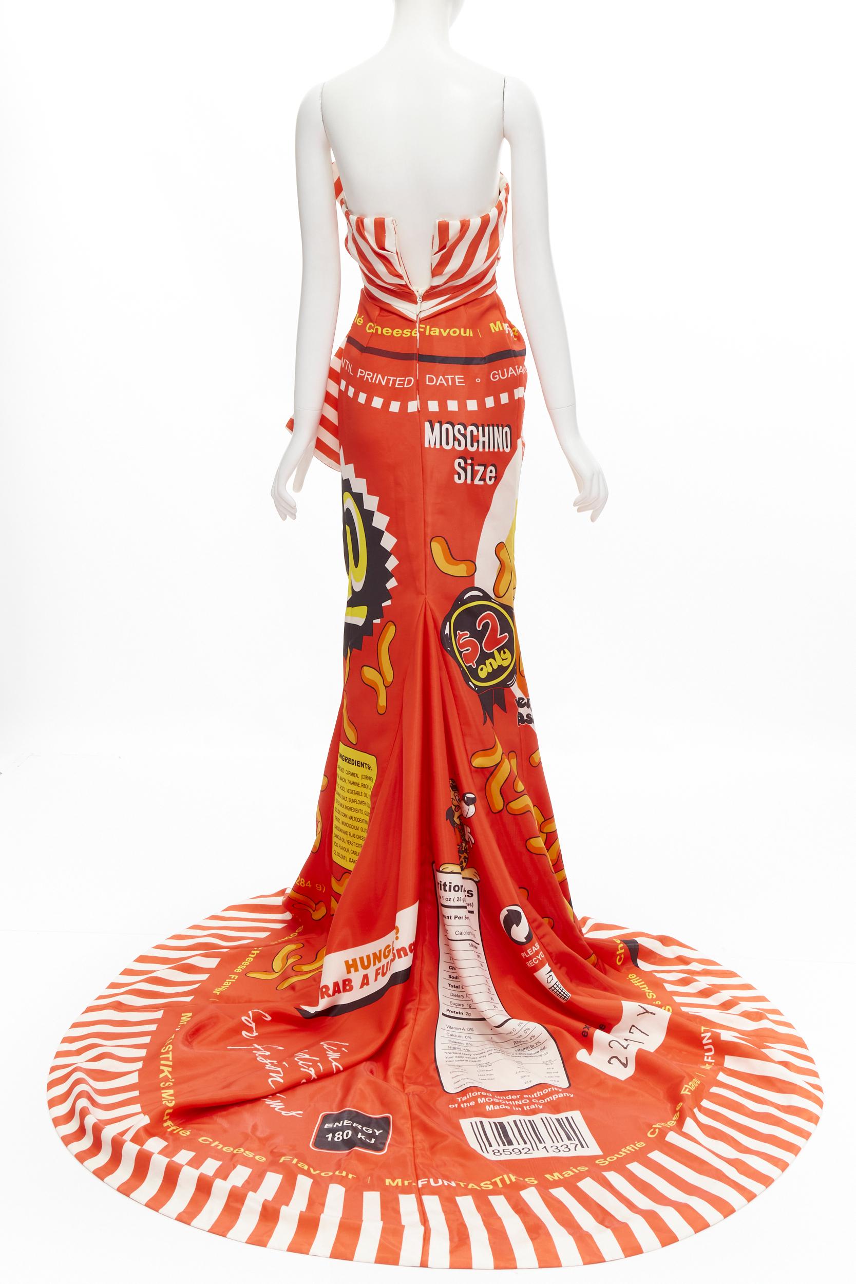 rare MOSCHINO Couture ! 2014 Runway orange Cheetos Junk Food robe à nœud imprimé IT38  Pour femmes en vente
