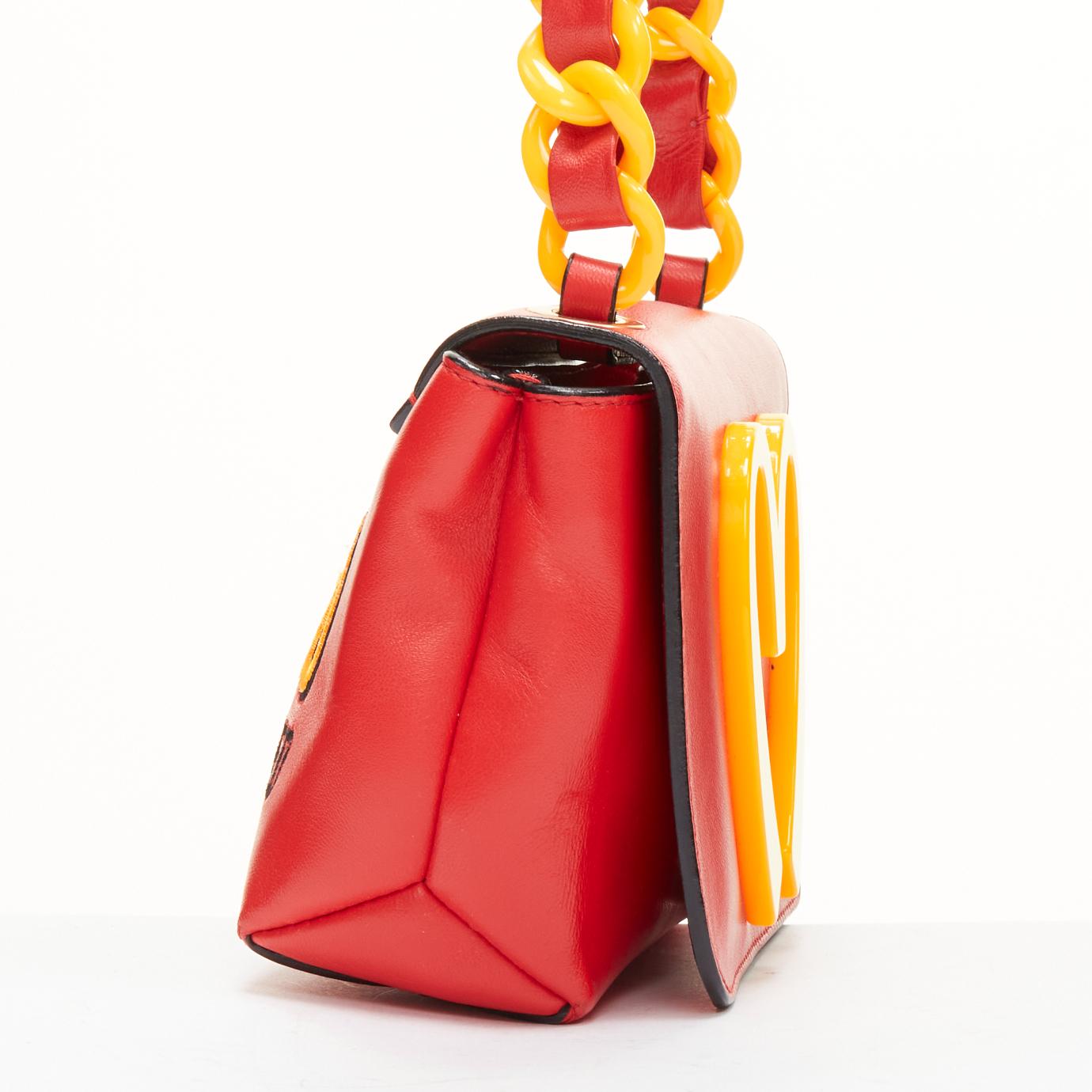 Women's rare MOSCHINO Jeremy Scott 2014 red yellow plastic chain crossbody  bag For Sale