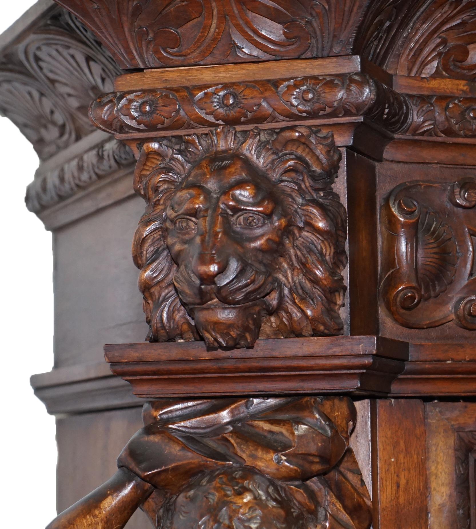 Rare Moses Michelangelo Guggenheim & Pauly Cie Et Venice Antique Carved Armoire For Sale 7