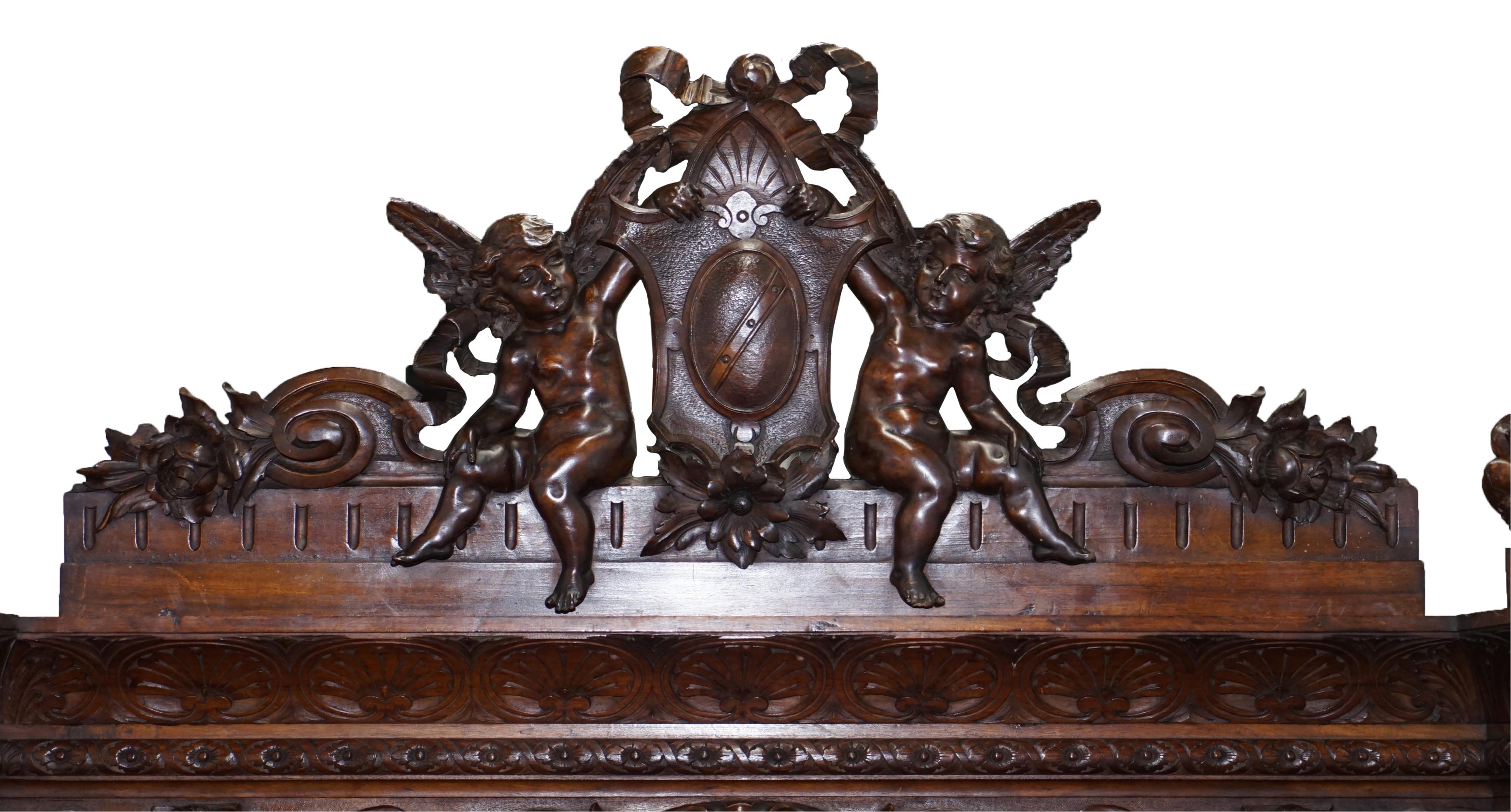 italien Rare armoire sculptée Moses Michelangelo Guggenheim & Pauly Cie Et Venice en vente