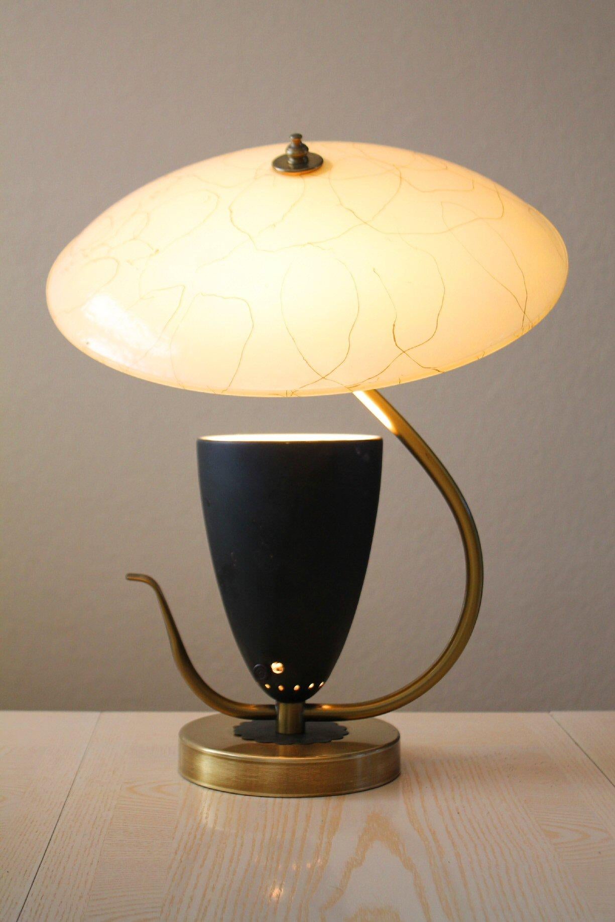 Seltene MOSS Reflektor-Tischlampe aus Glasfaser mit Gelenk, Mid-Century Modern, 1950er Jahre  im Angebot 1