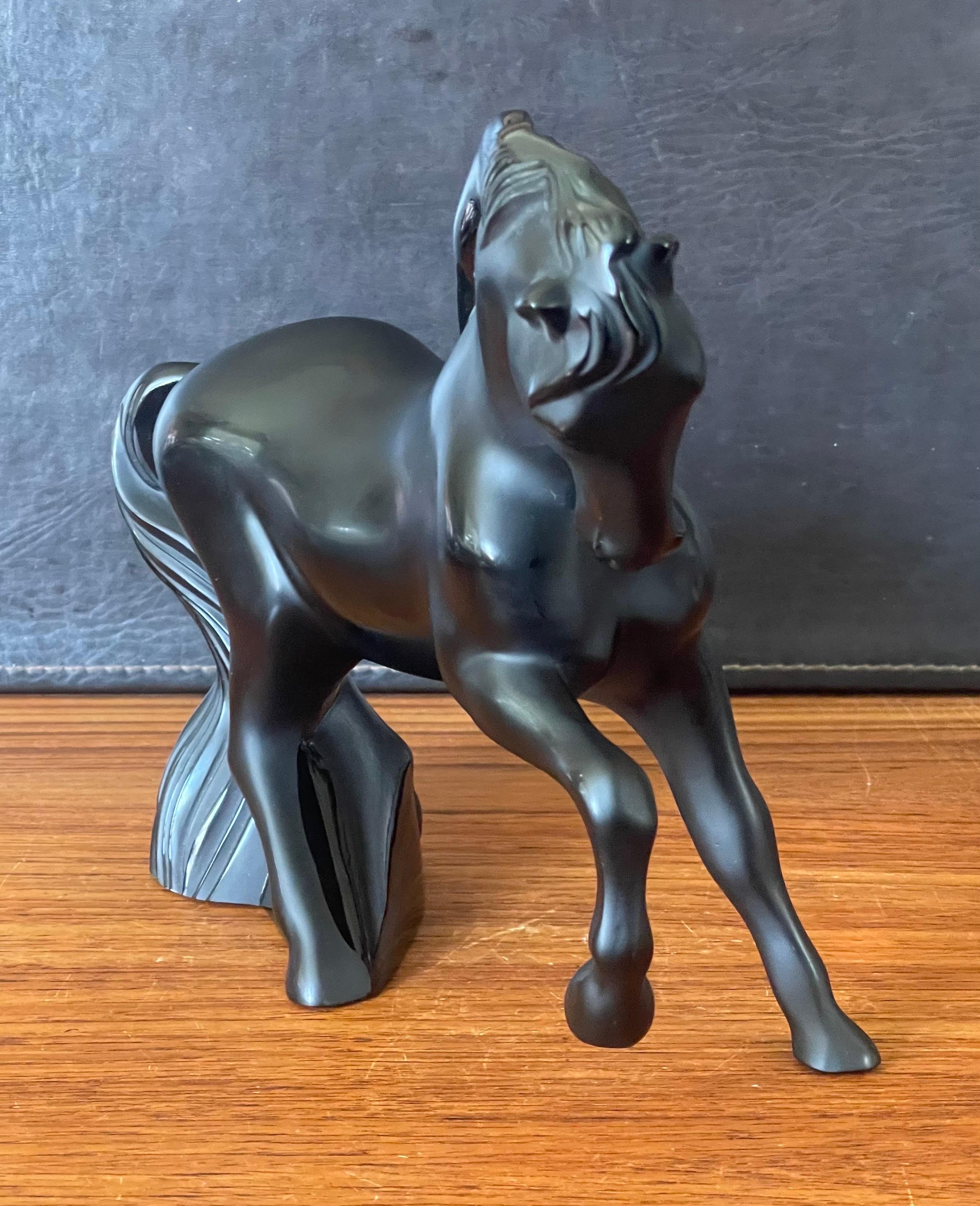 Rare Motif Cheval Mistral Noir Horse / Stallion Sculpture by Lalique of France In Good Condition For Sale In San Diego, CA