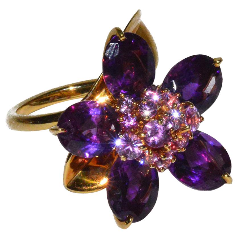 Rare Moveable Van Cleef & Arpels Moveable Amethyst Flower Ring