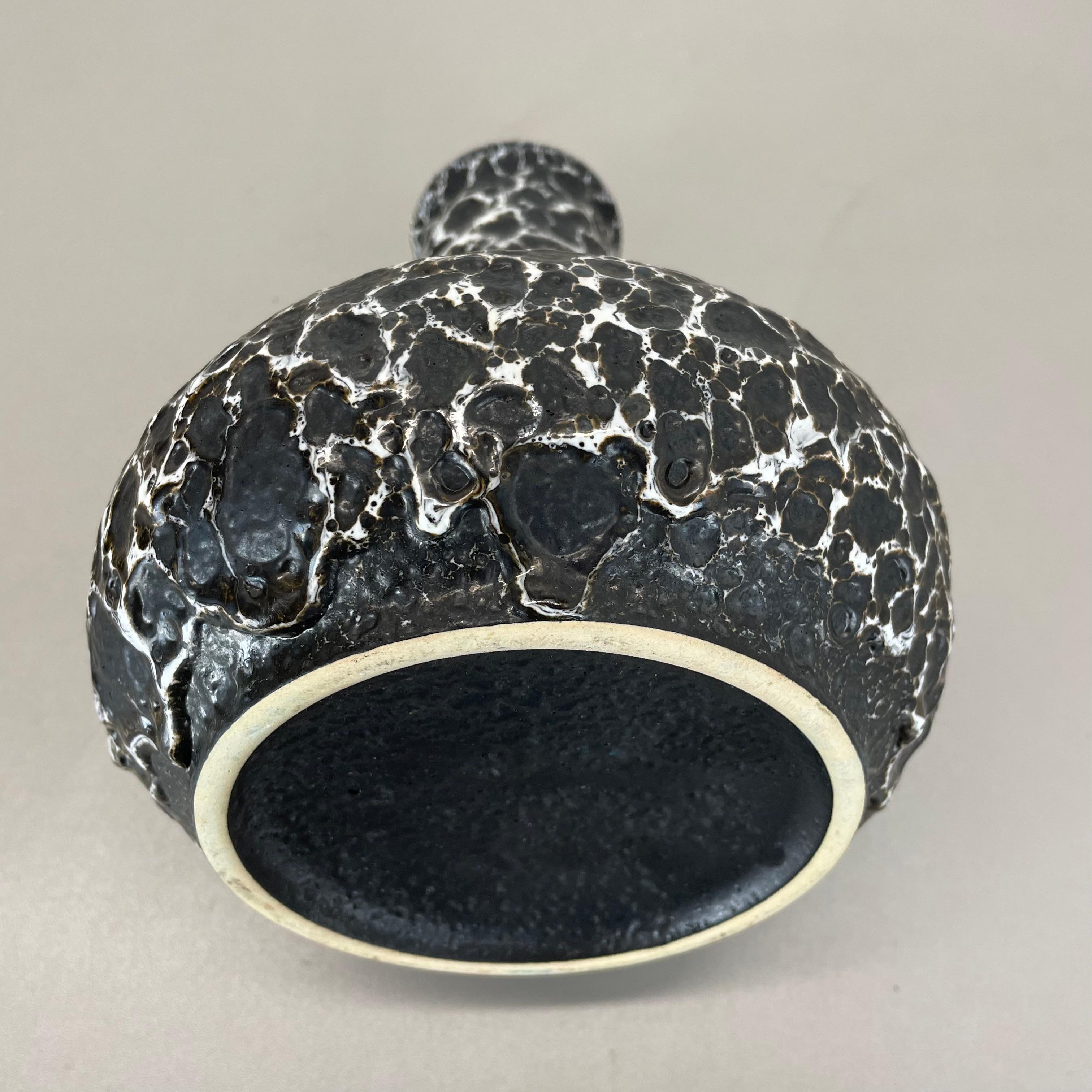 Raro vaso in ceramica multicolore super fat Lava 