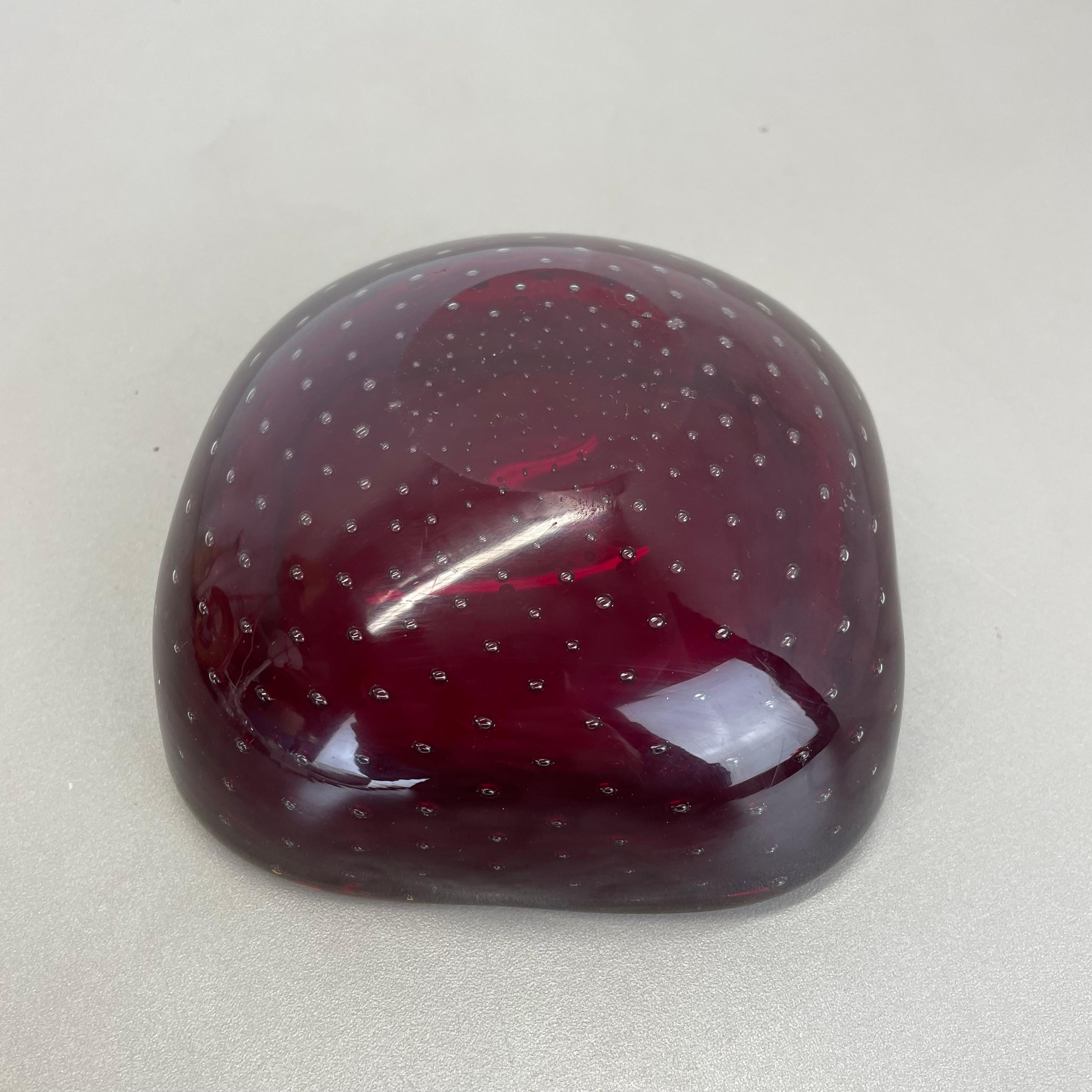 rare Murano Glass Bullicante dark red Bubble Bowl Element Shell Italy 1970 For Sale 6