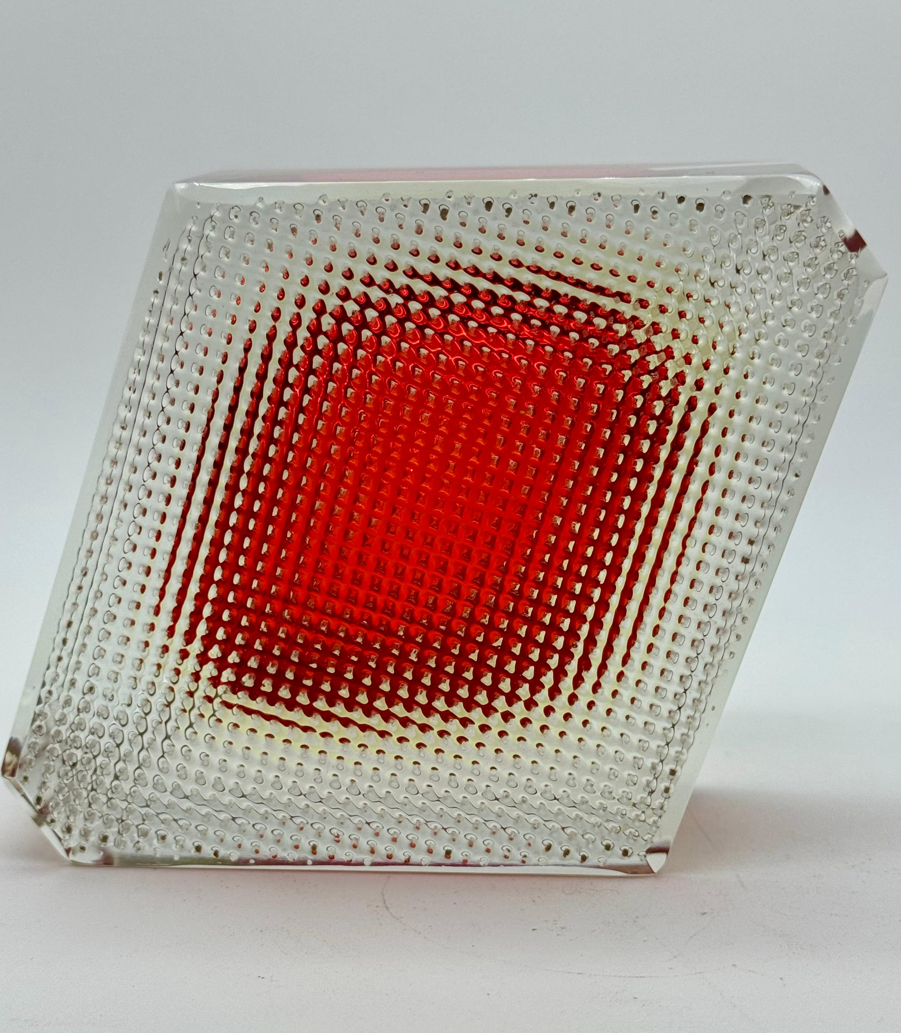 20th Century Rare Murano Uranium Glass Ashtray, Flavio Poli for Seguso, Sommerso Technique, 1 For Sale