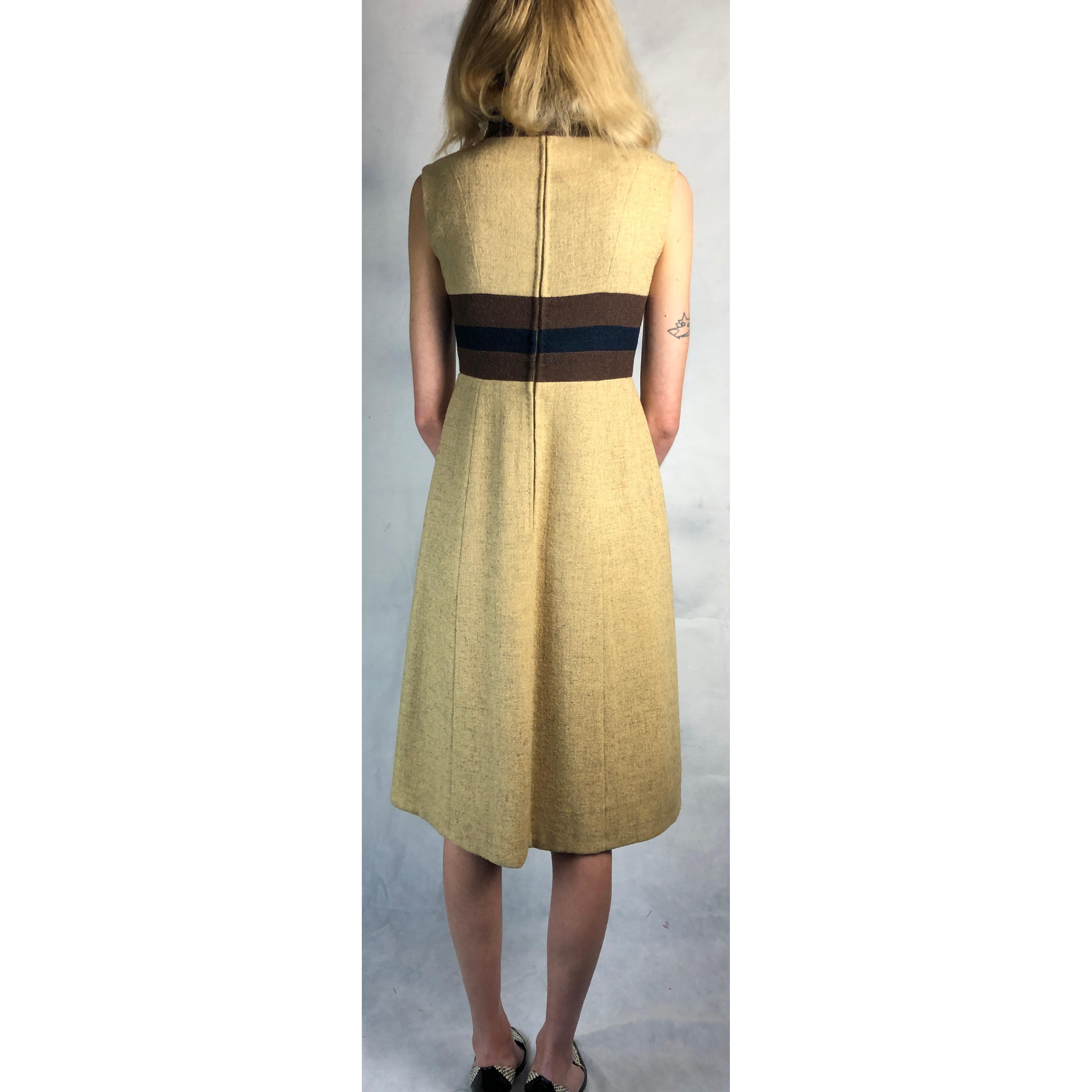 Rare Museum worthy Mary Quant wool dress, circa 1960s. In Good Condition For Sale In London, GB