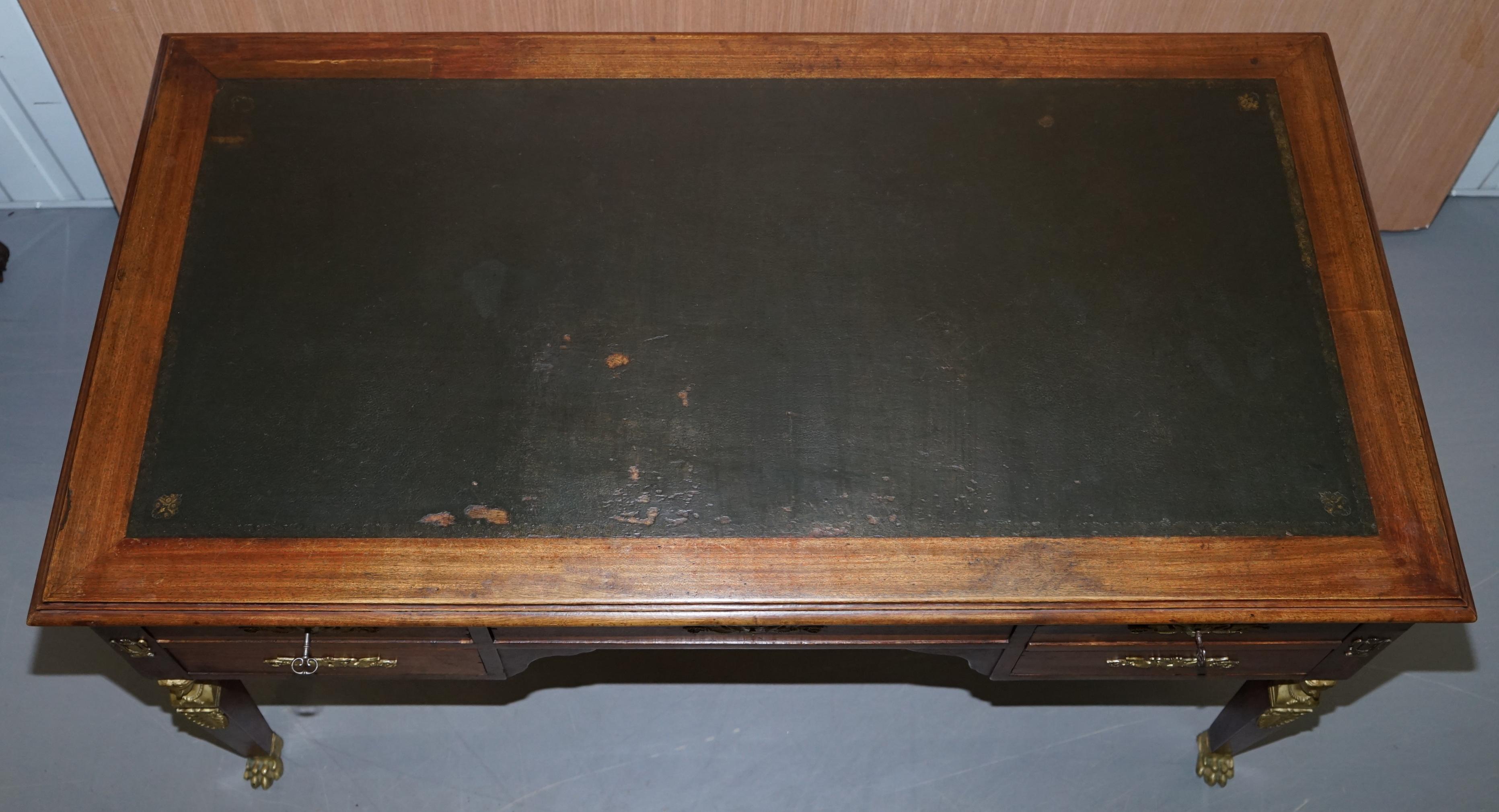 Napoléon III Rare Napoleon III French Empire Bureau De Plat Gilt Bronze Writing Table Desk en vente