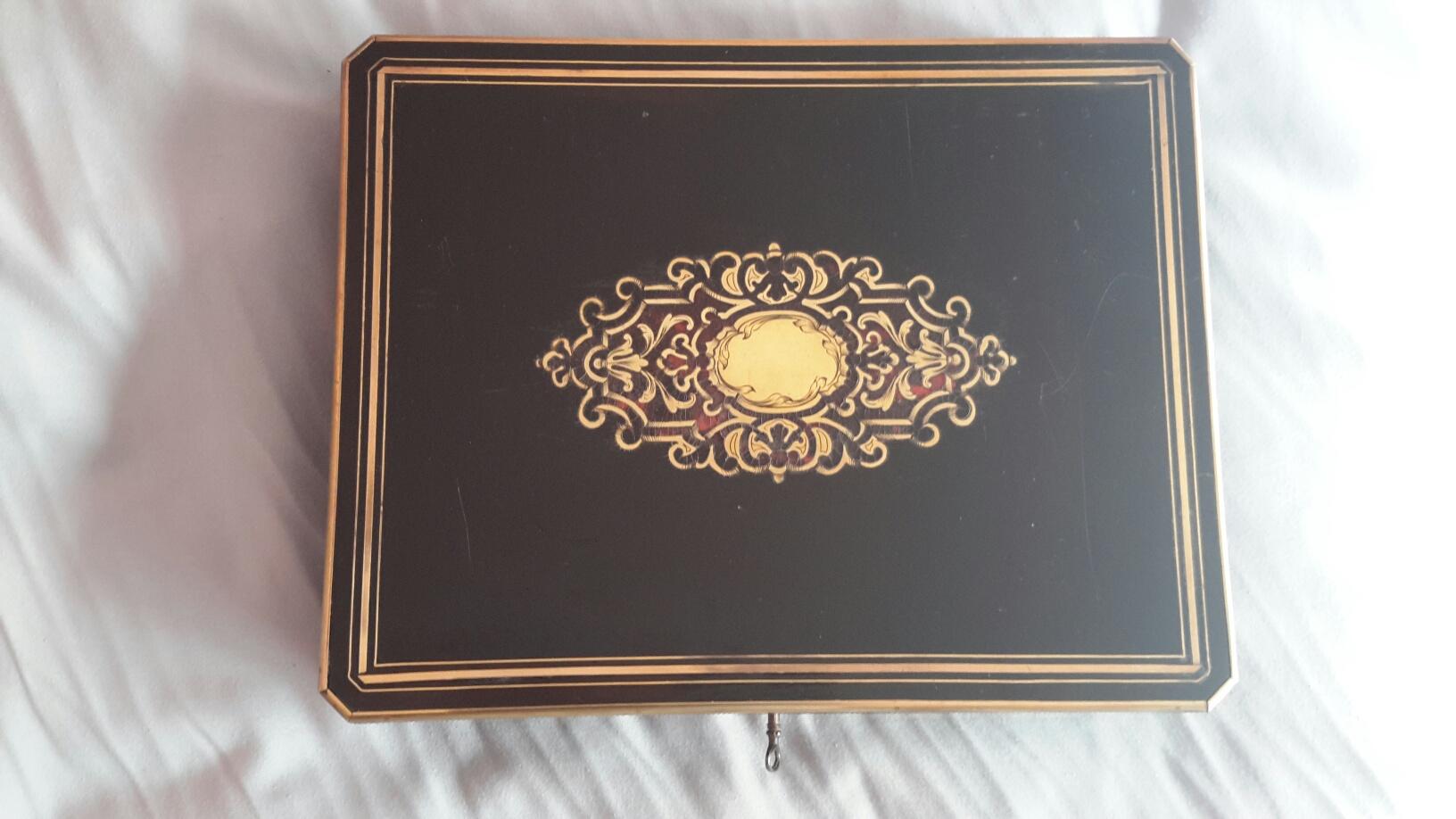 Rare Napoléon III Game Box in Boulle Style Marquetry, France, 1880s 2